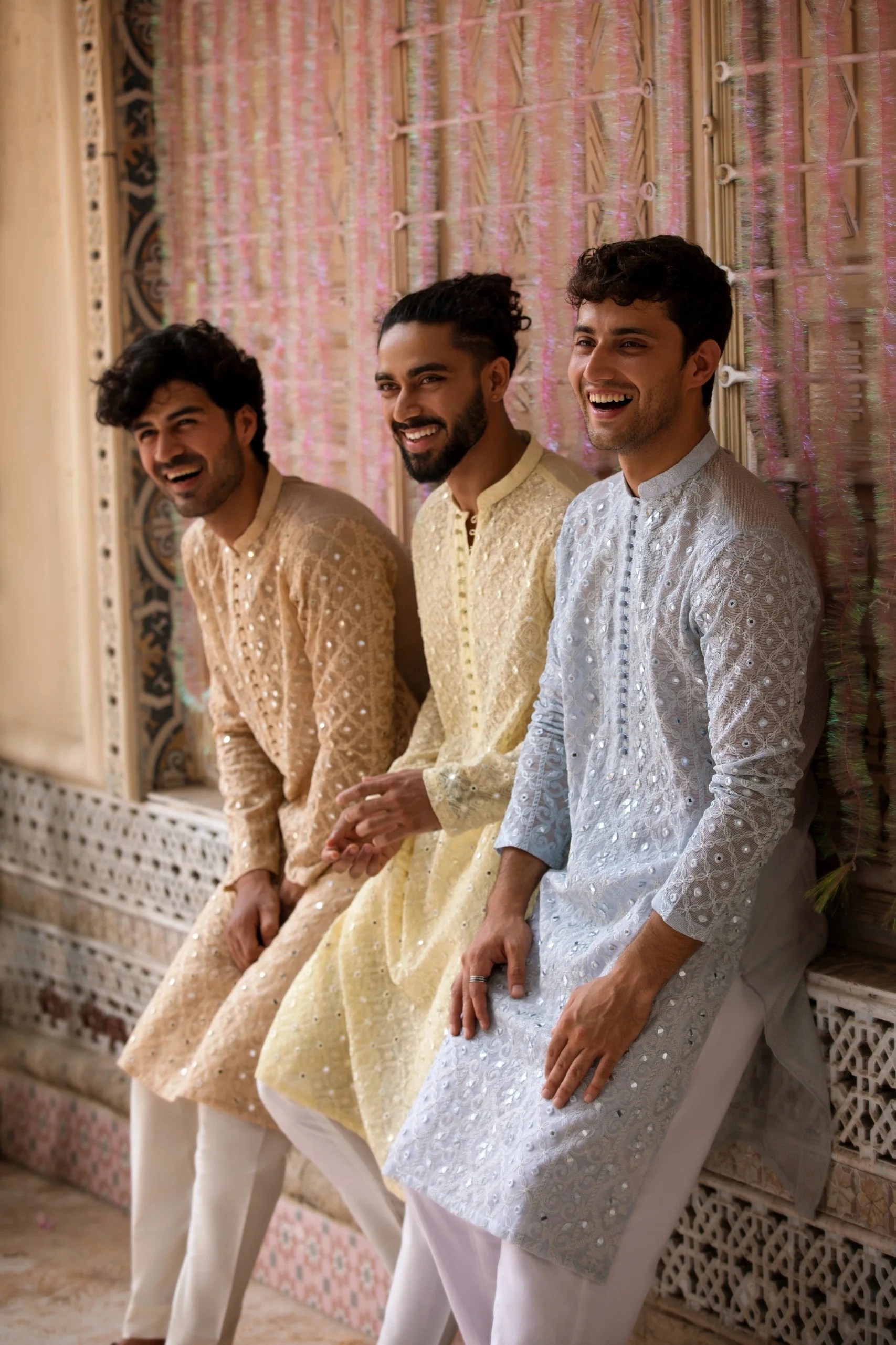 Pastel Mirror-Embroidered Cotton-Silk Kurta (2-Piece) - Image 4