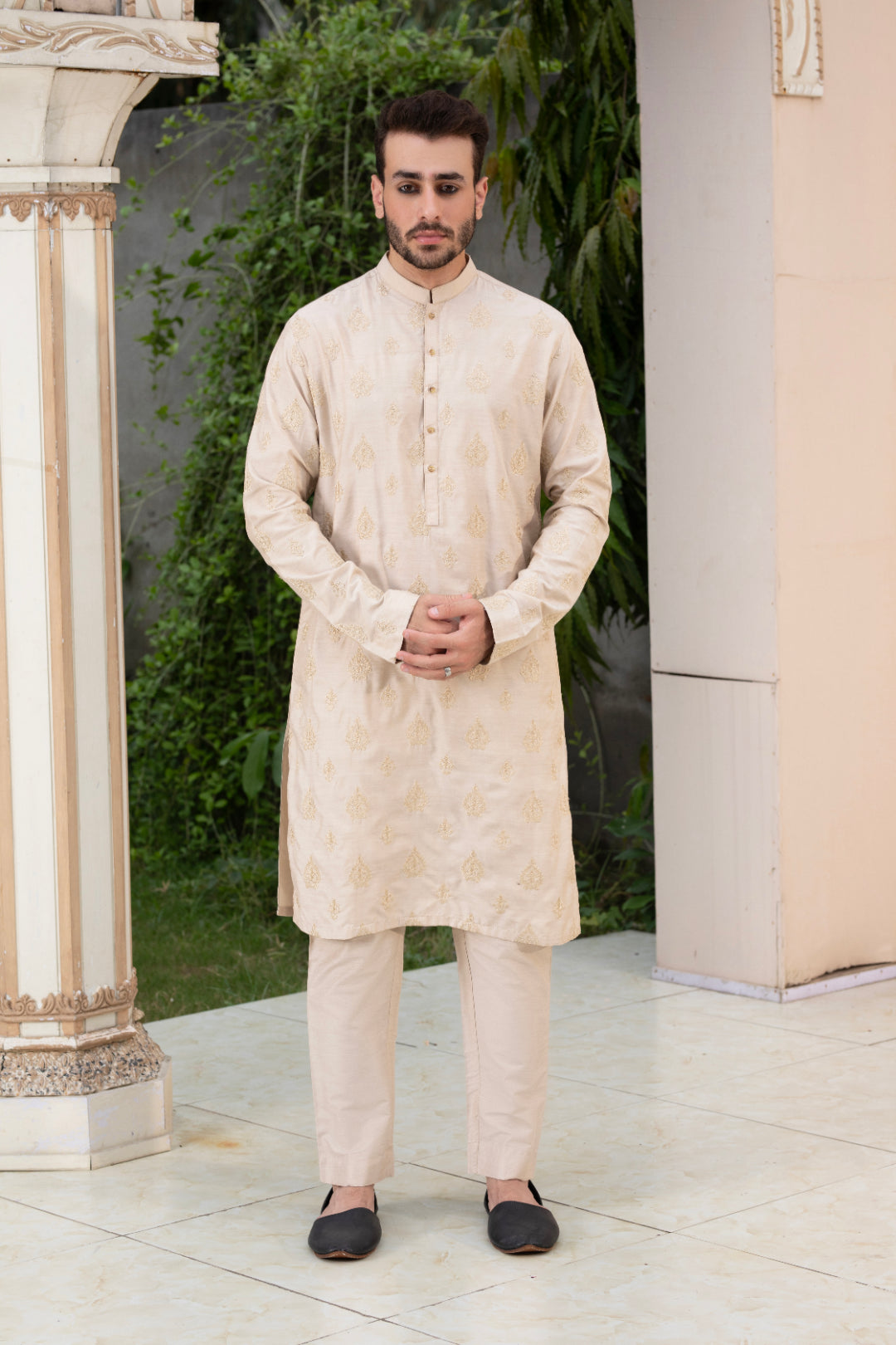 Beige Embroidered Cotton Row Silk Kurta Pajama (2-Piece) - Image 2