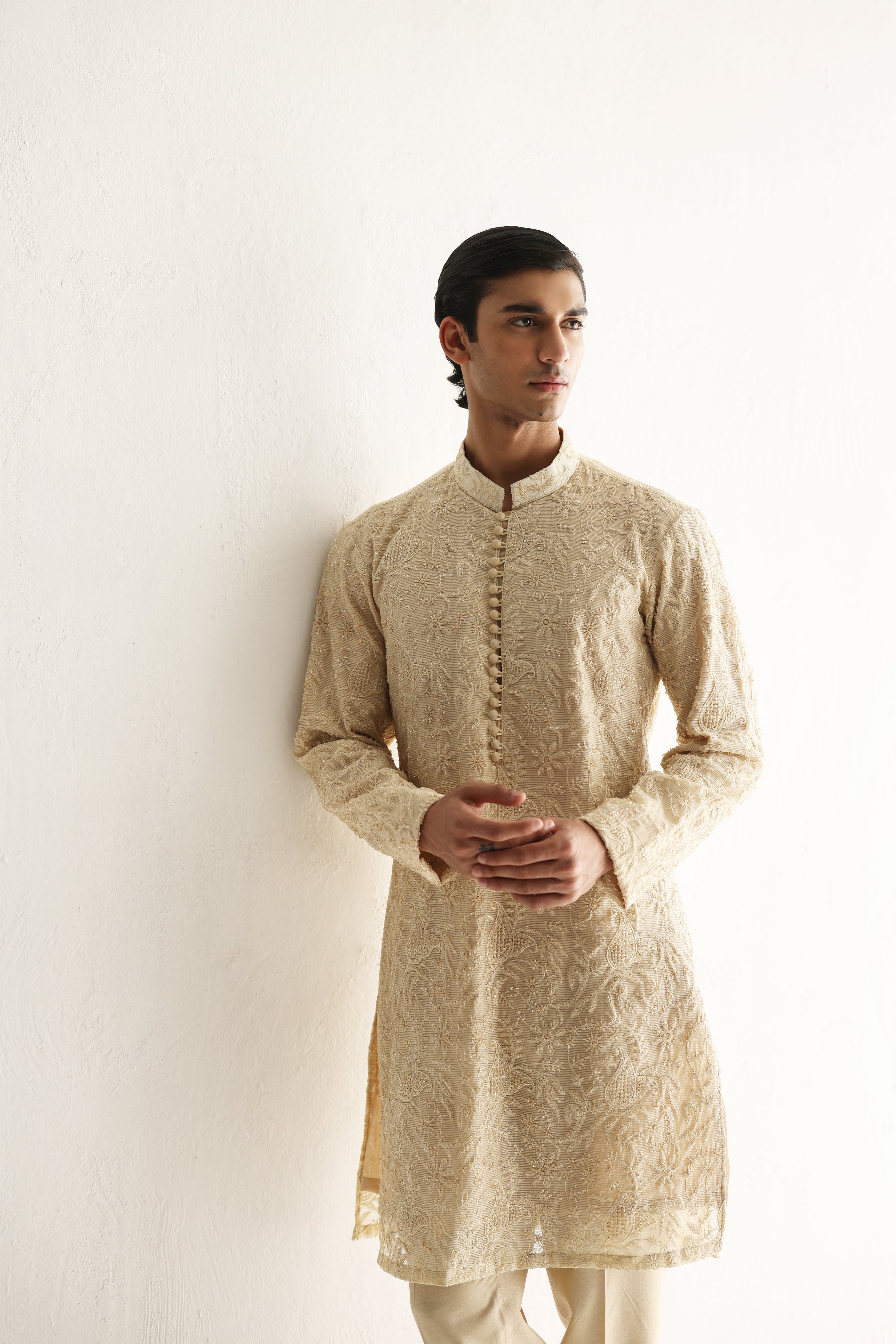 Beige Hand-Embroidered Cotton-Silk Kurta Pajama (2-Piece) - Image 5