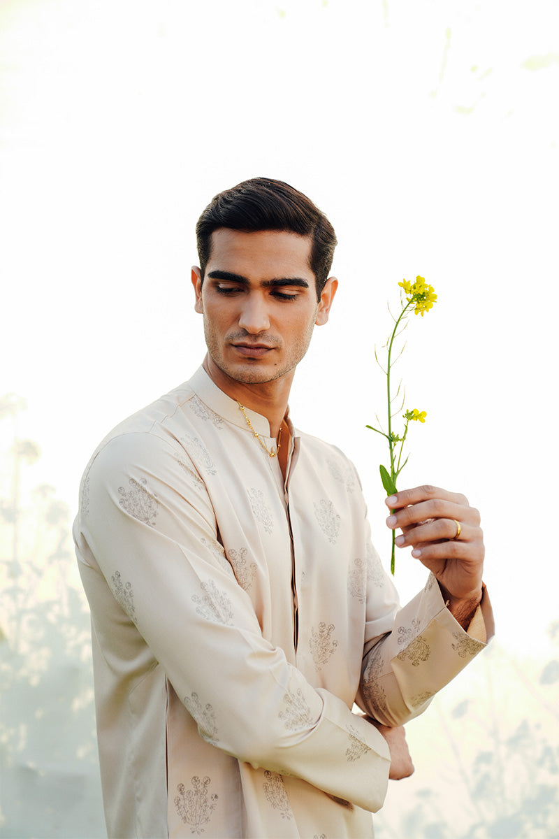 Beige Embroidered Multani Karandi Kurta Pajama (2-Piece) - Image 2