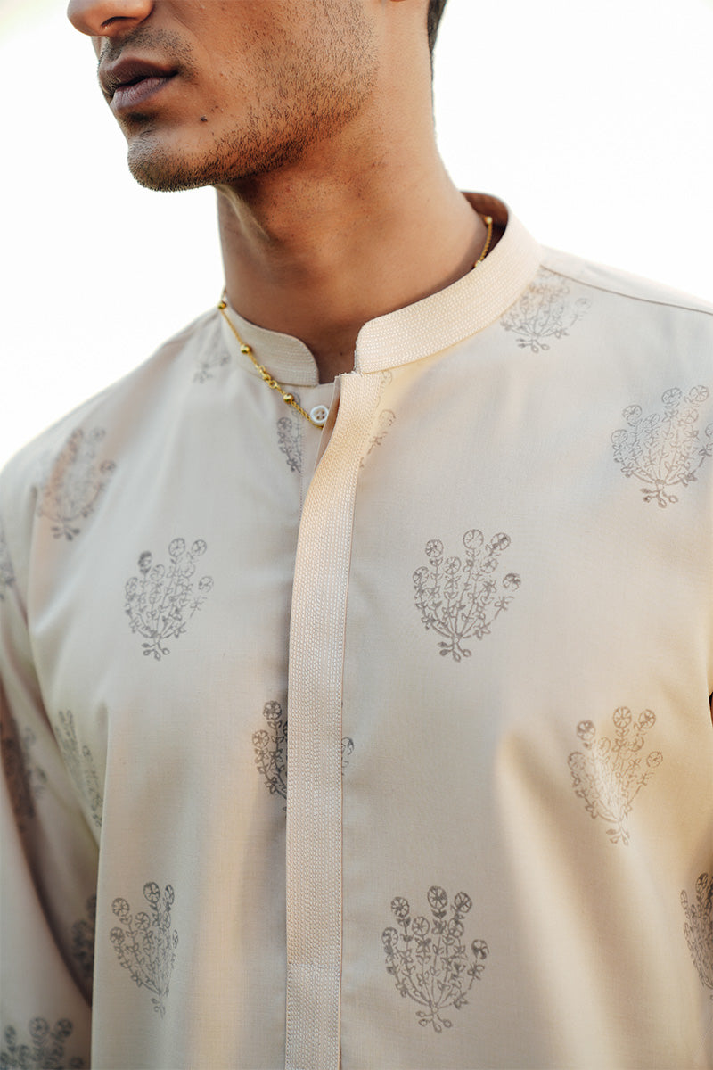 Beige Embroidered Multani Karandi Kurta Pajama (2-Piece) - Image 3