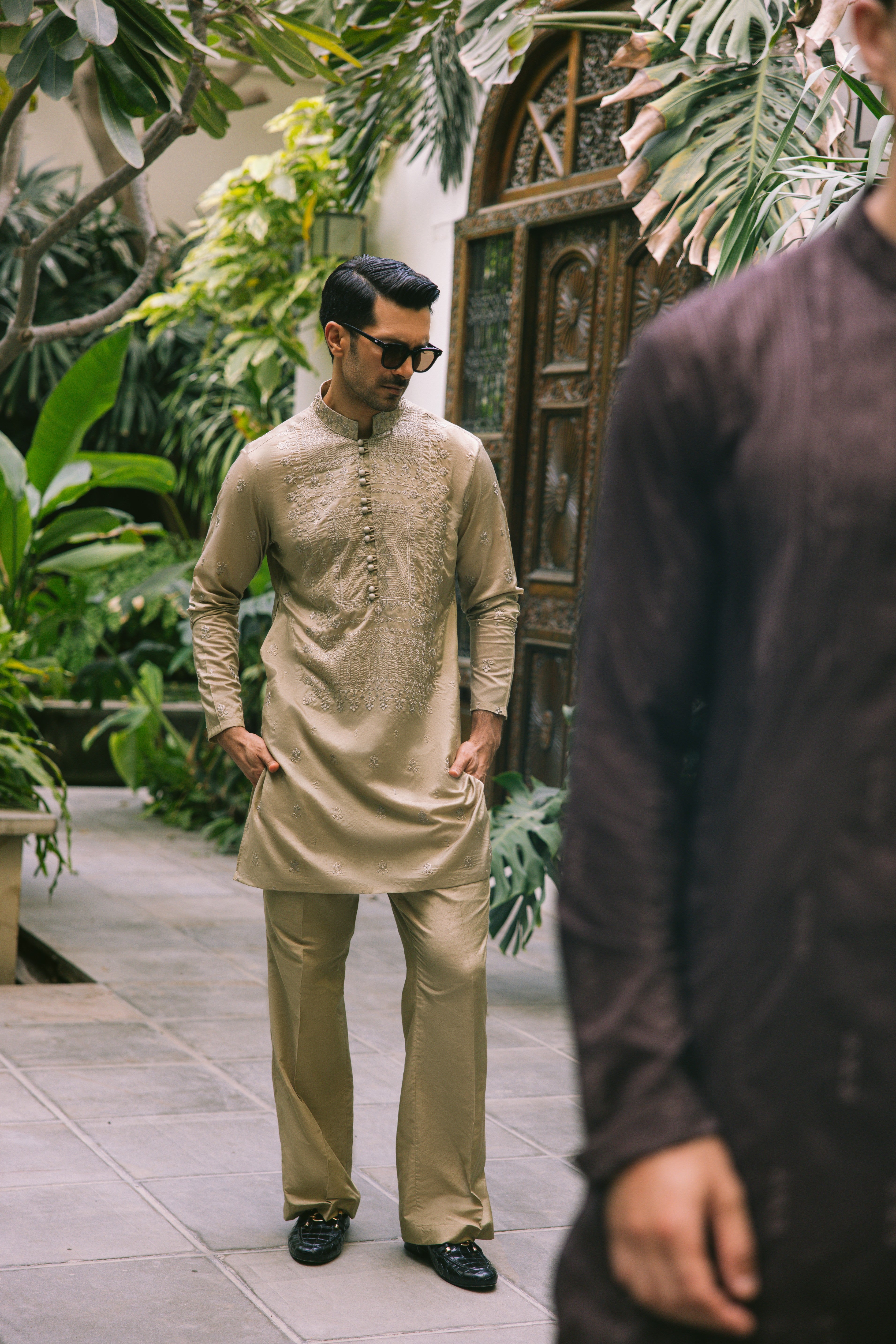 Beige Embroidered Silk-Blend Kurta (2-Piece) - Image 5