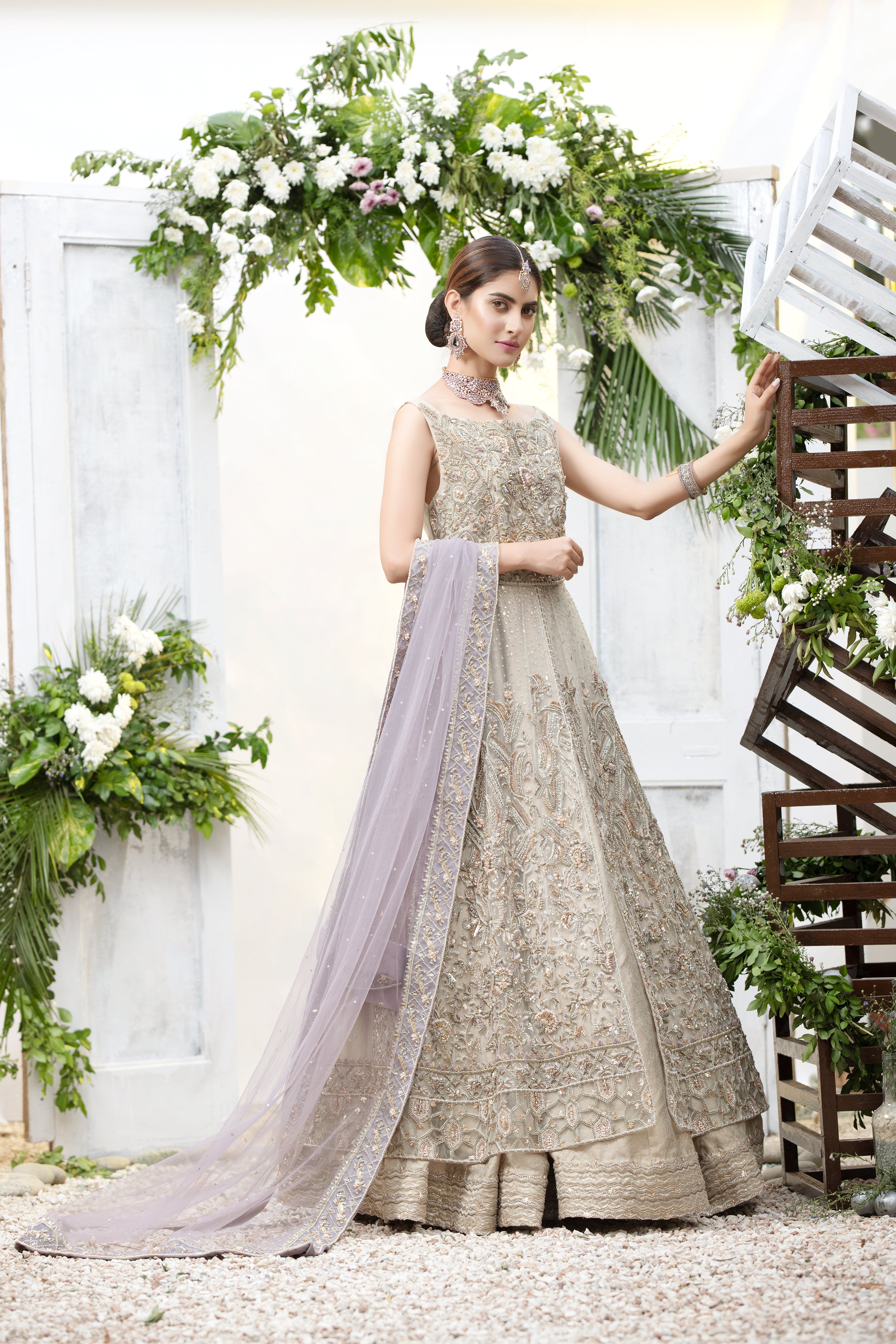 Pakistani Sand Beige Embroidered Jamawar Lehenga (3-Piece) - Image 2