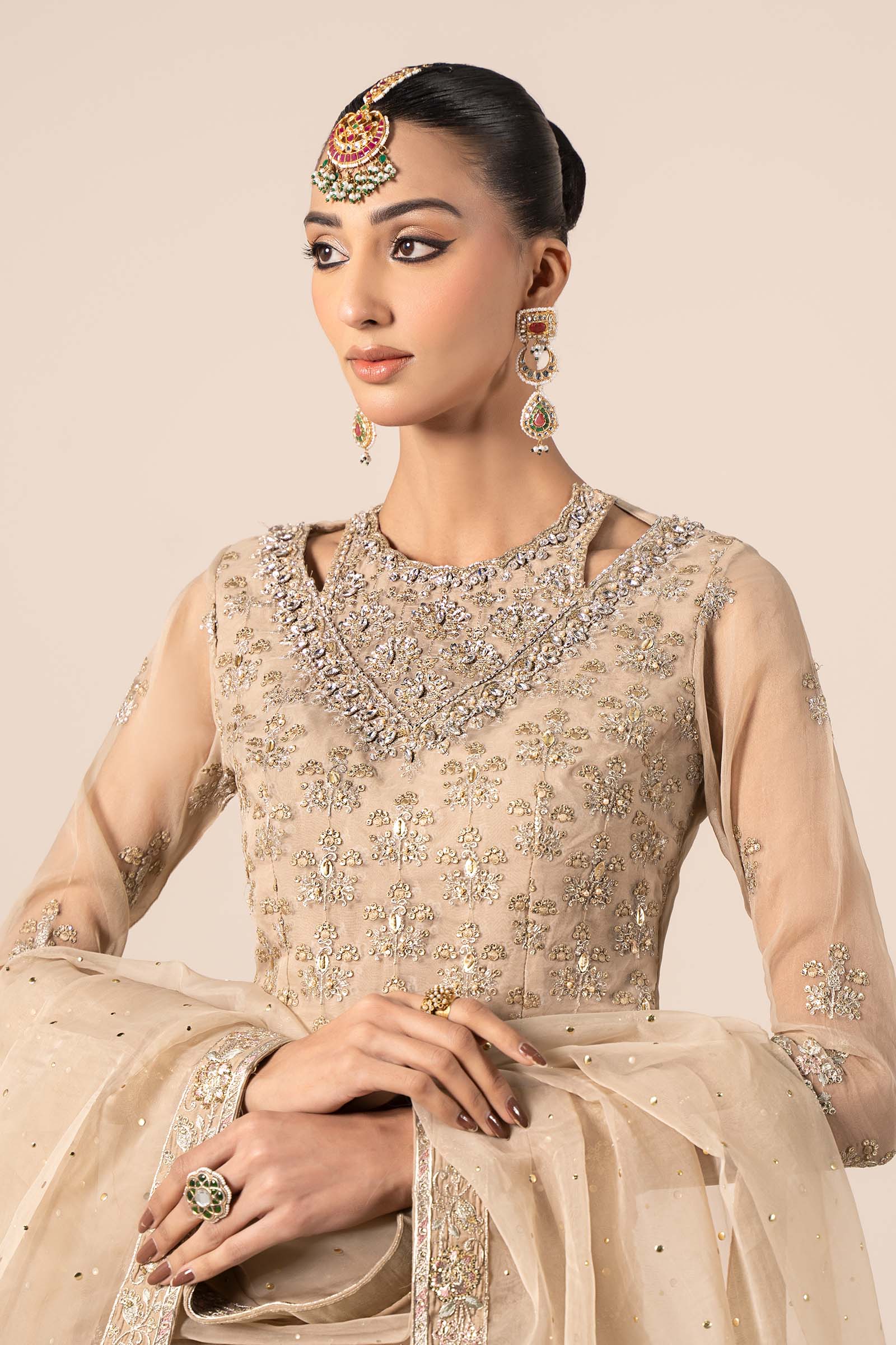Pakistani Beige Embroidered Organza Lehenga Set (3-Piece) - Image 2