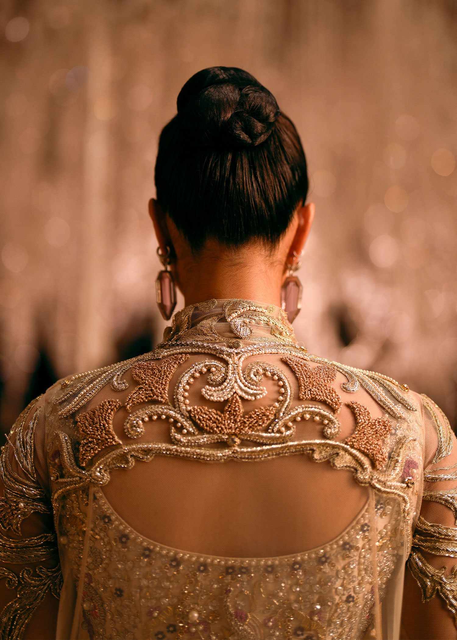 Pakistani Beige Embellished Raw Silk Lehenga & Choli (3-Piece) - Image 4