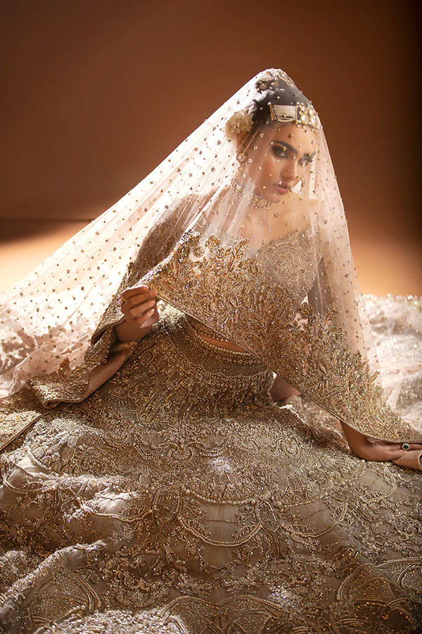 Beige Zardozi Tullè Lehenga Choli (3-Piece) - Image 4