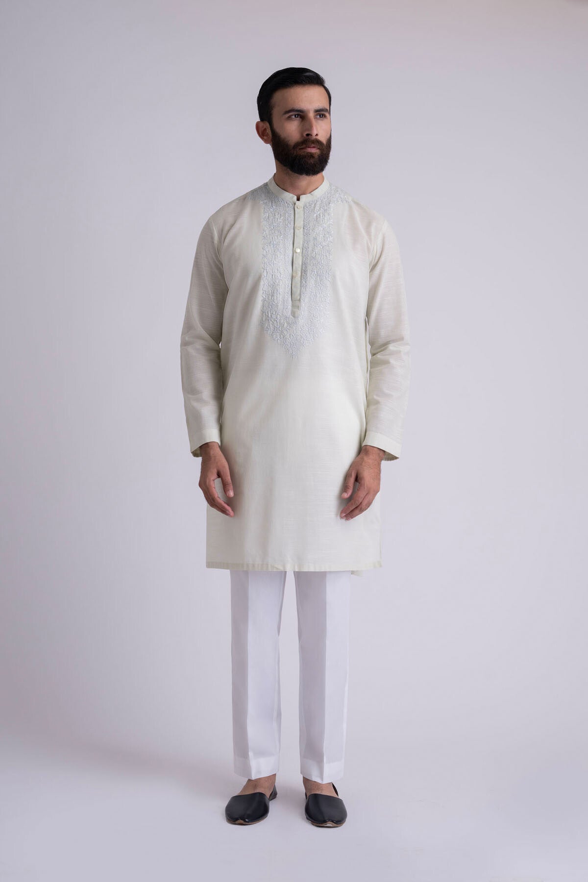 Stone Hand-Embroidered Slub Khaddar Kurta (2-Piece) - Image 3