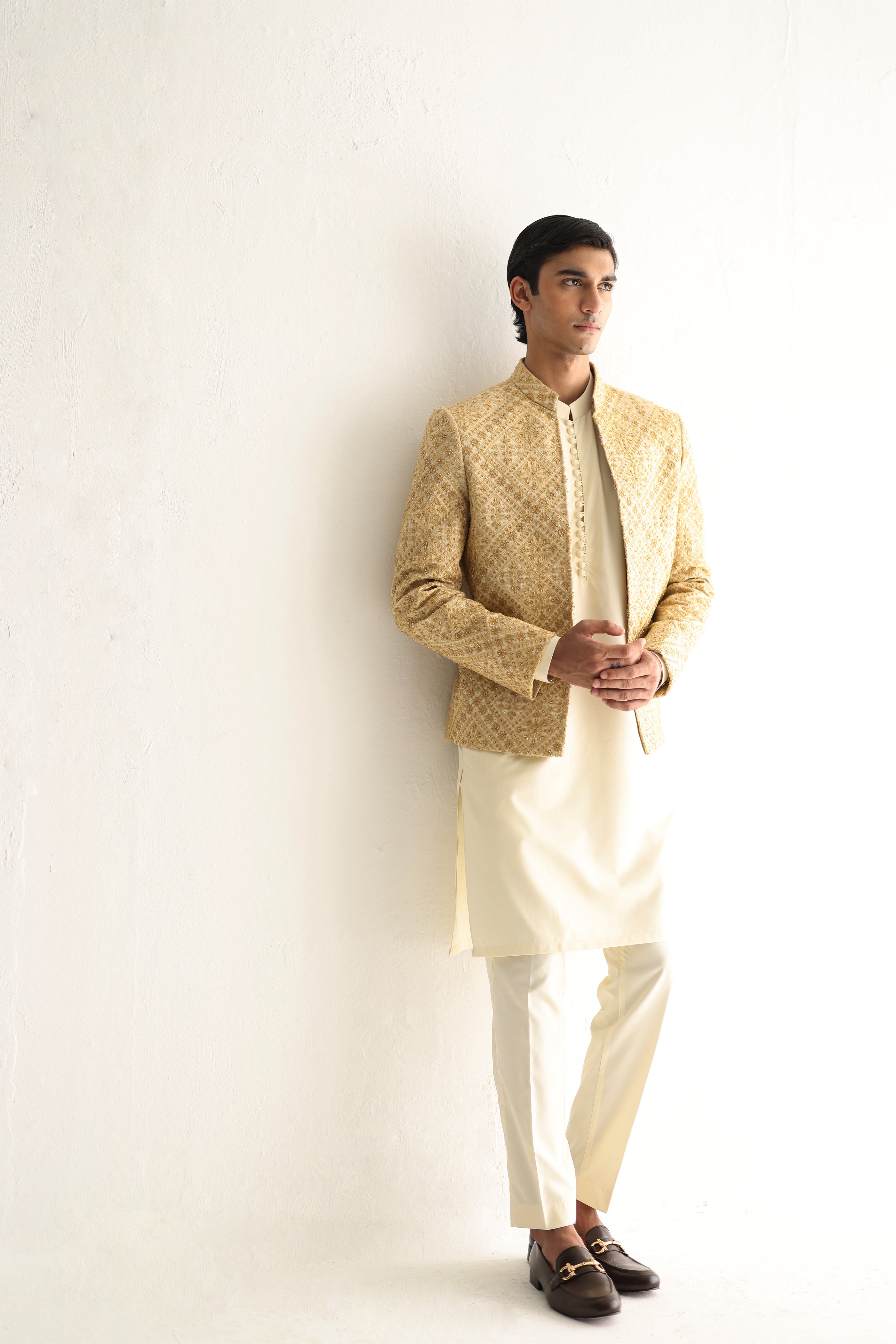 Beige Cut Dana Self-Embossed Prince Coat (2-Piece) - Image 5