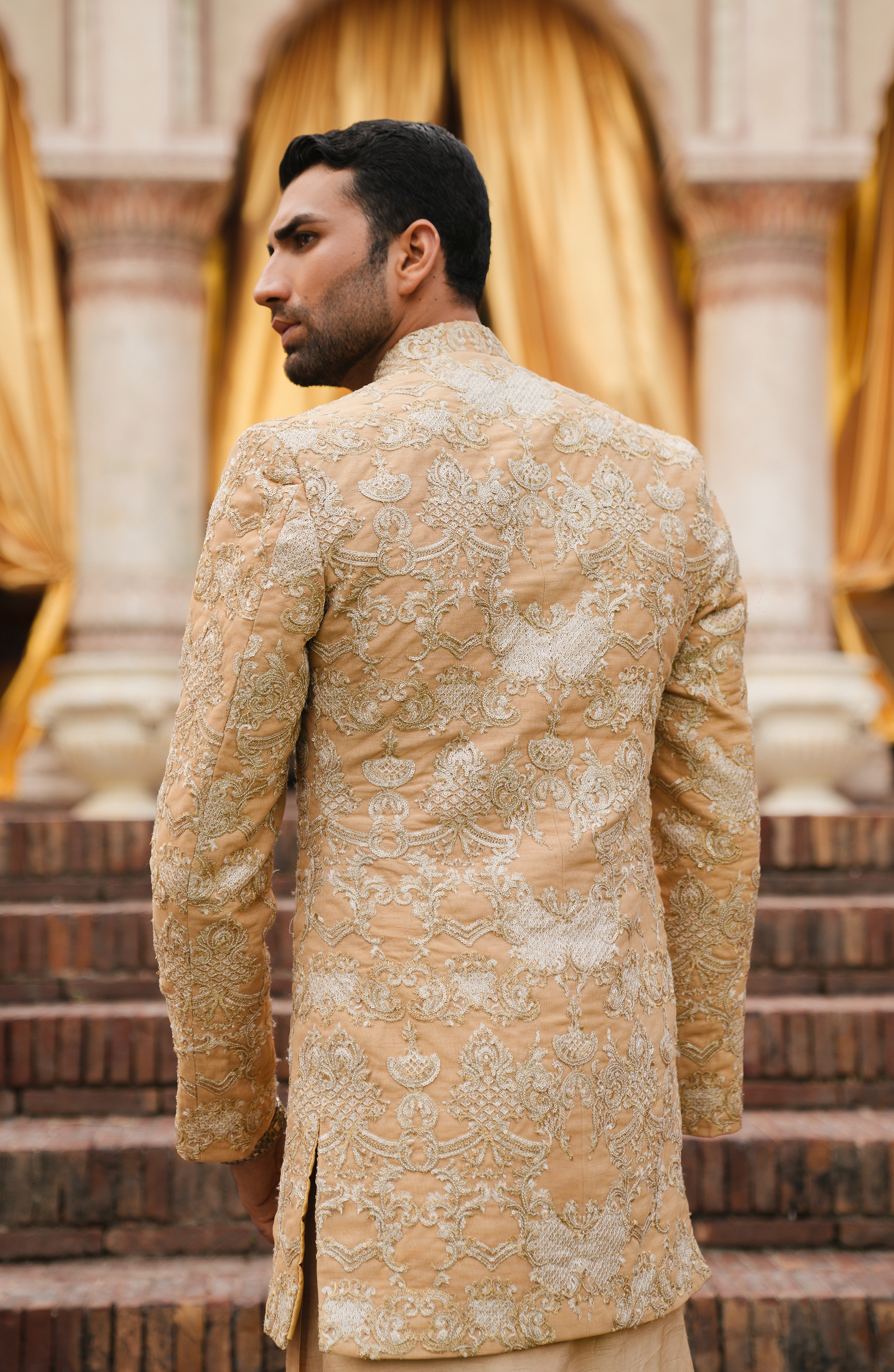 Light Beige Sequinned Silk Prince Coat (3-Piece) - Image 4