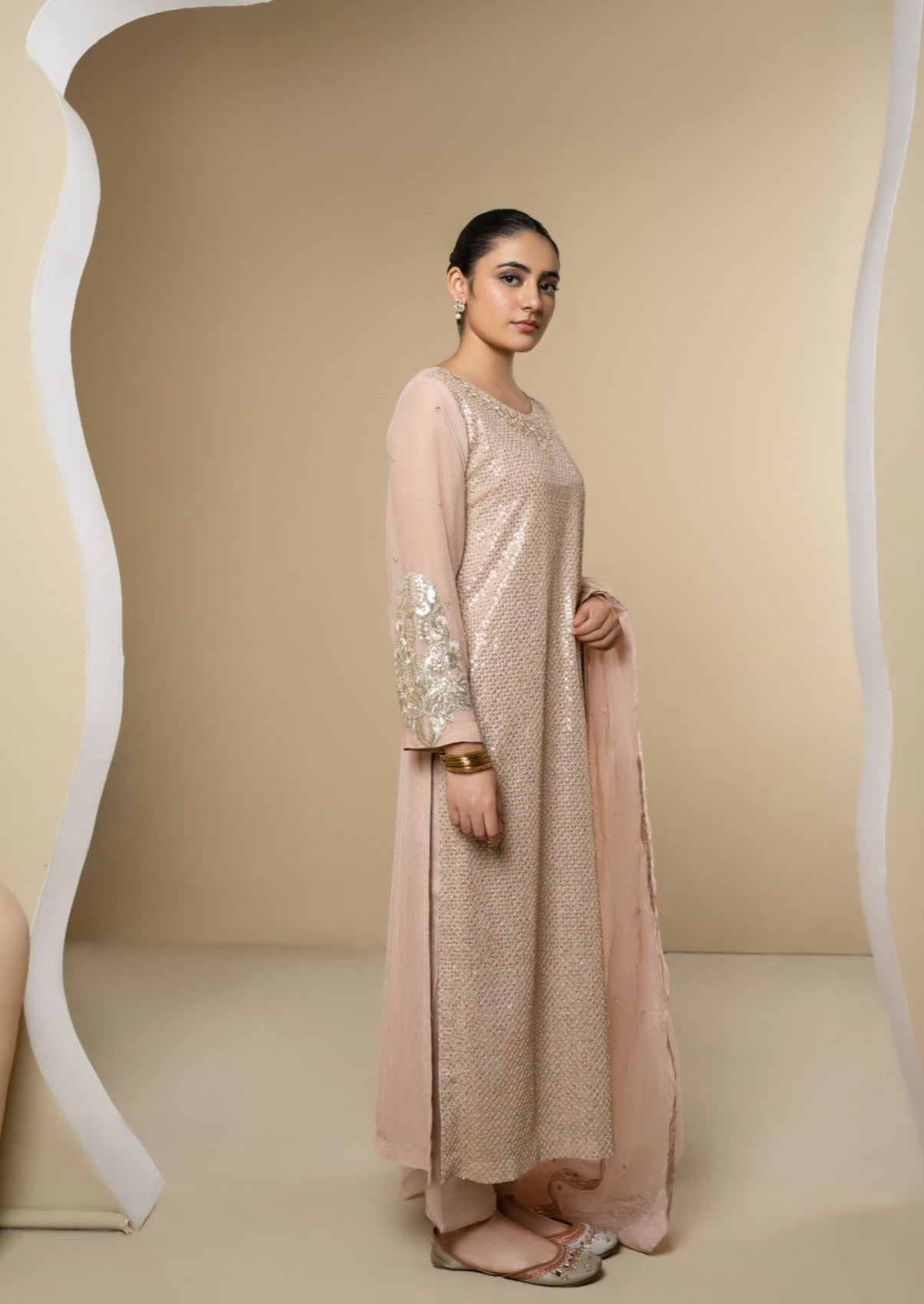 Pakistani Beige Embroidered Chiffon Kurta Set (3-Piece) - Image 4