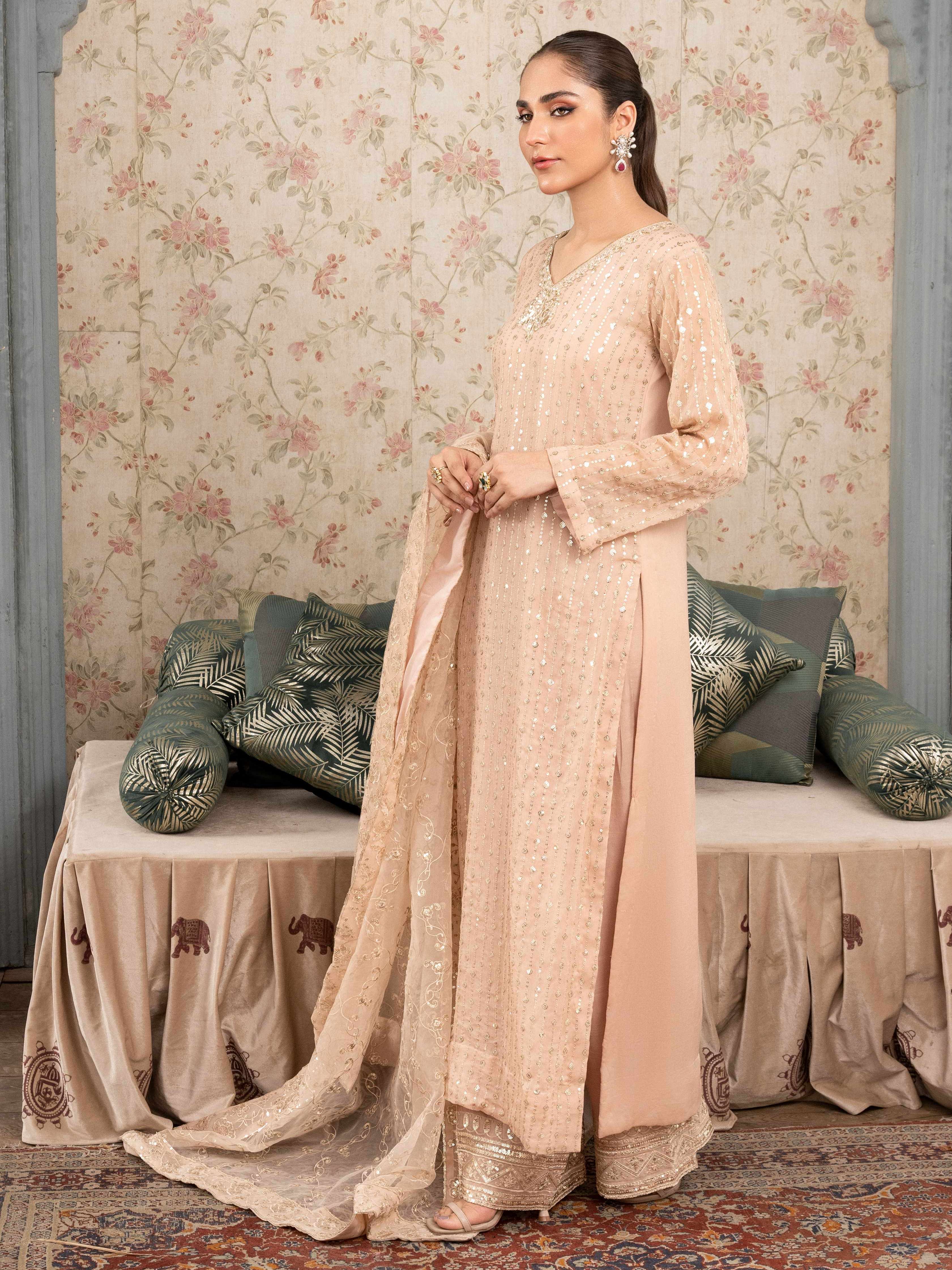 Pakistani Beige Embroidered Chiffon Kurta Set (3-Piece) - Image 2
