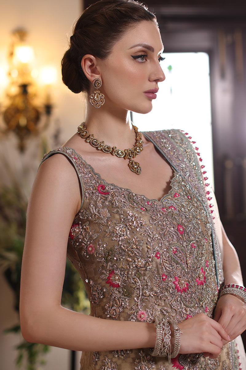 Pakistani Beige Hand-Embroidered Cotton Net Kameez with Lehenga (3-Piece) - Image 7