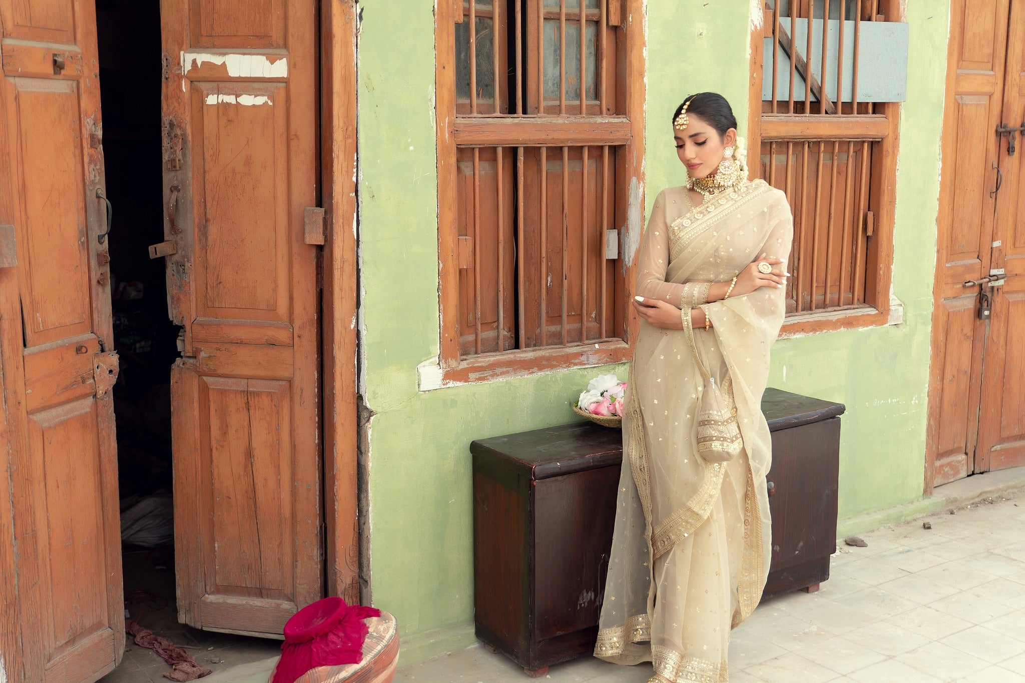 Beige Embroidered Organza Saree (3-Piece) - Image 3