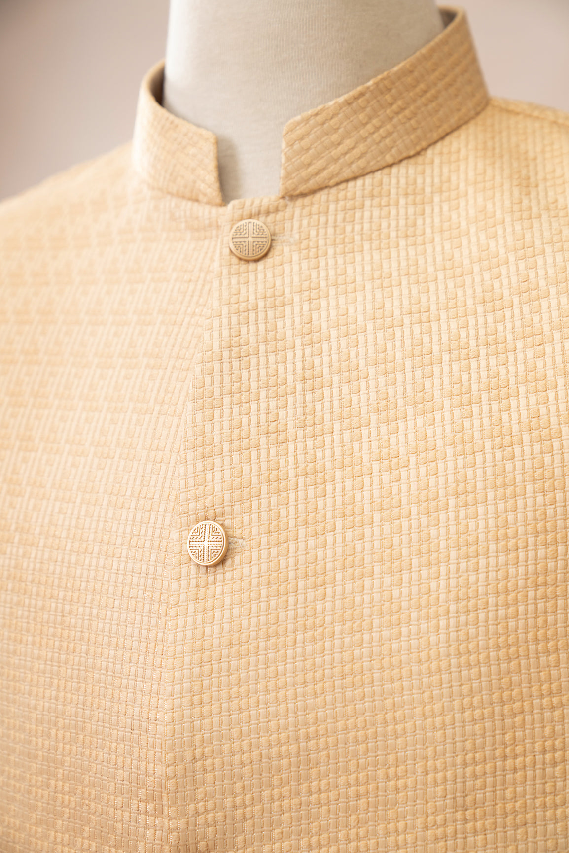 Skin Jamawar Mandarin Collar Waistcoat (1-Pc) - Image 1