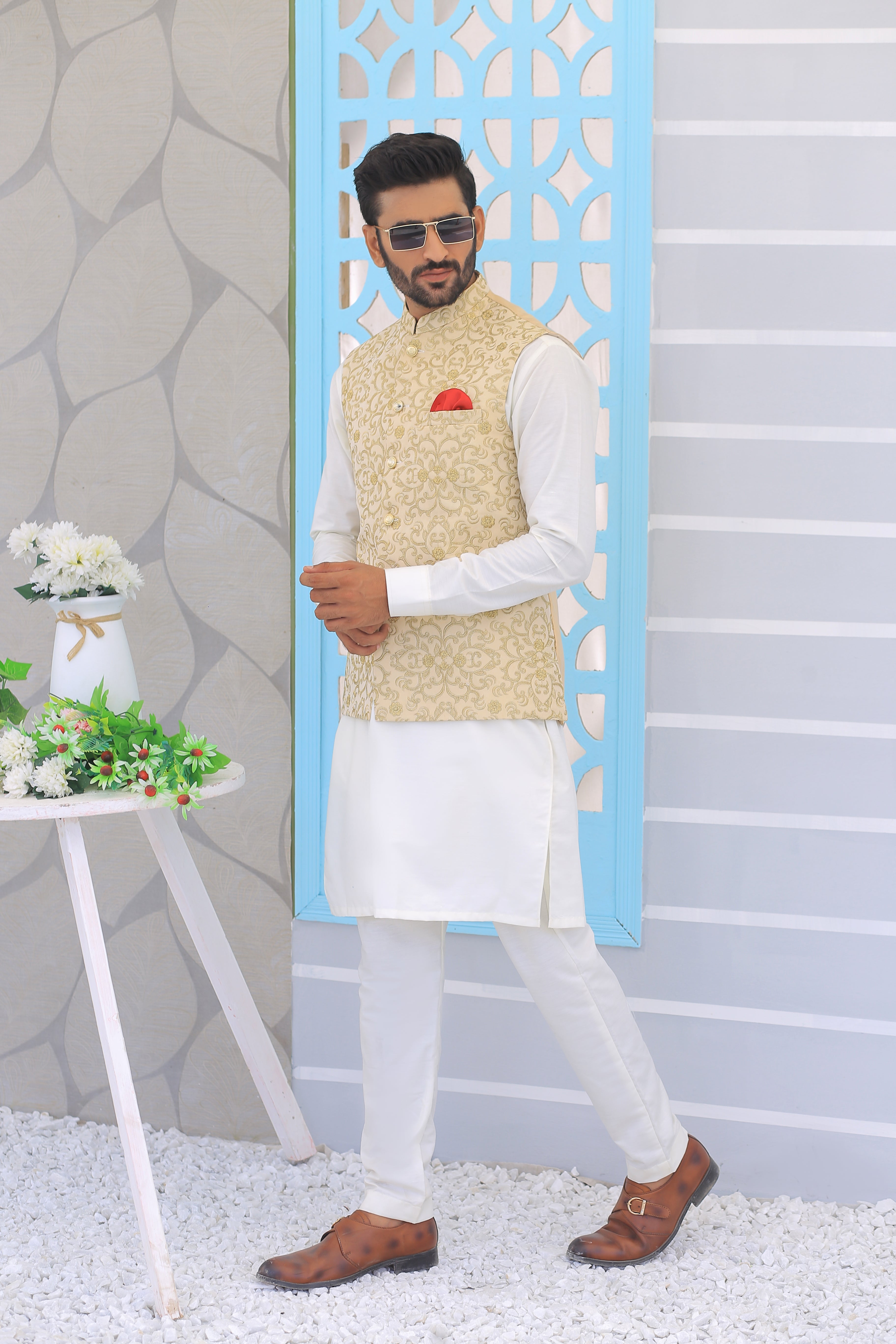 Beige Jacquard Waistcoat Kurta Set (3-Piece) - Image 4