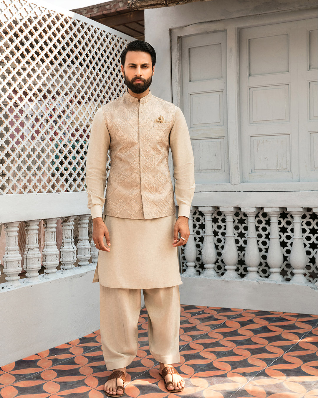 Beige Embroidered Paper Cotton Waistcoat Kurta (3-Piece) - Image 2