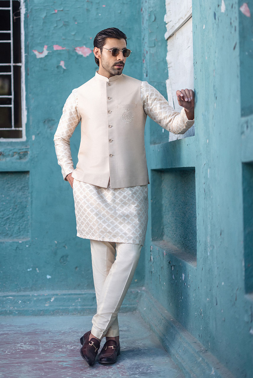 Light Beige-Gold Embroidered Raw Silk Waistcoat (3-Piece) - Image 1