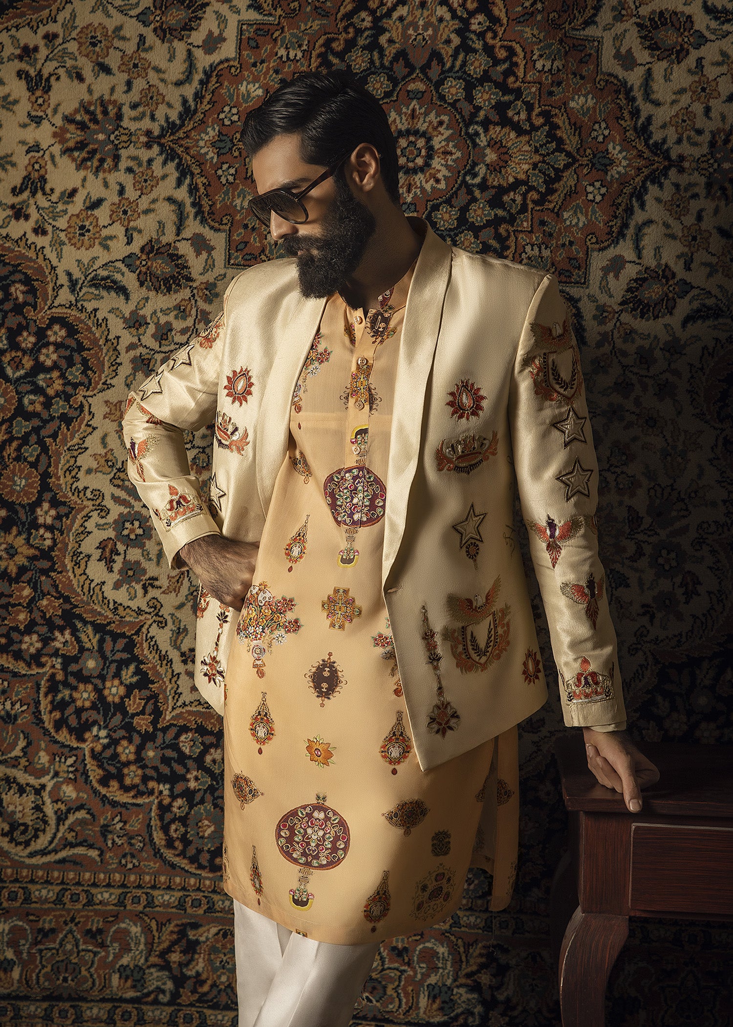 Latte Aari Embroidered Silk Waistcoat Kurta (3-Piece) - Image 2