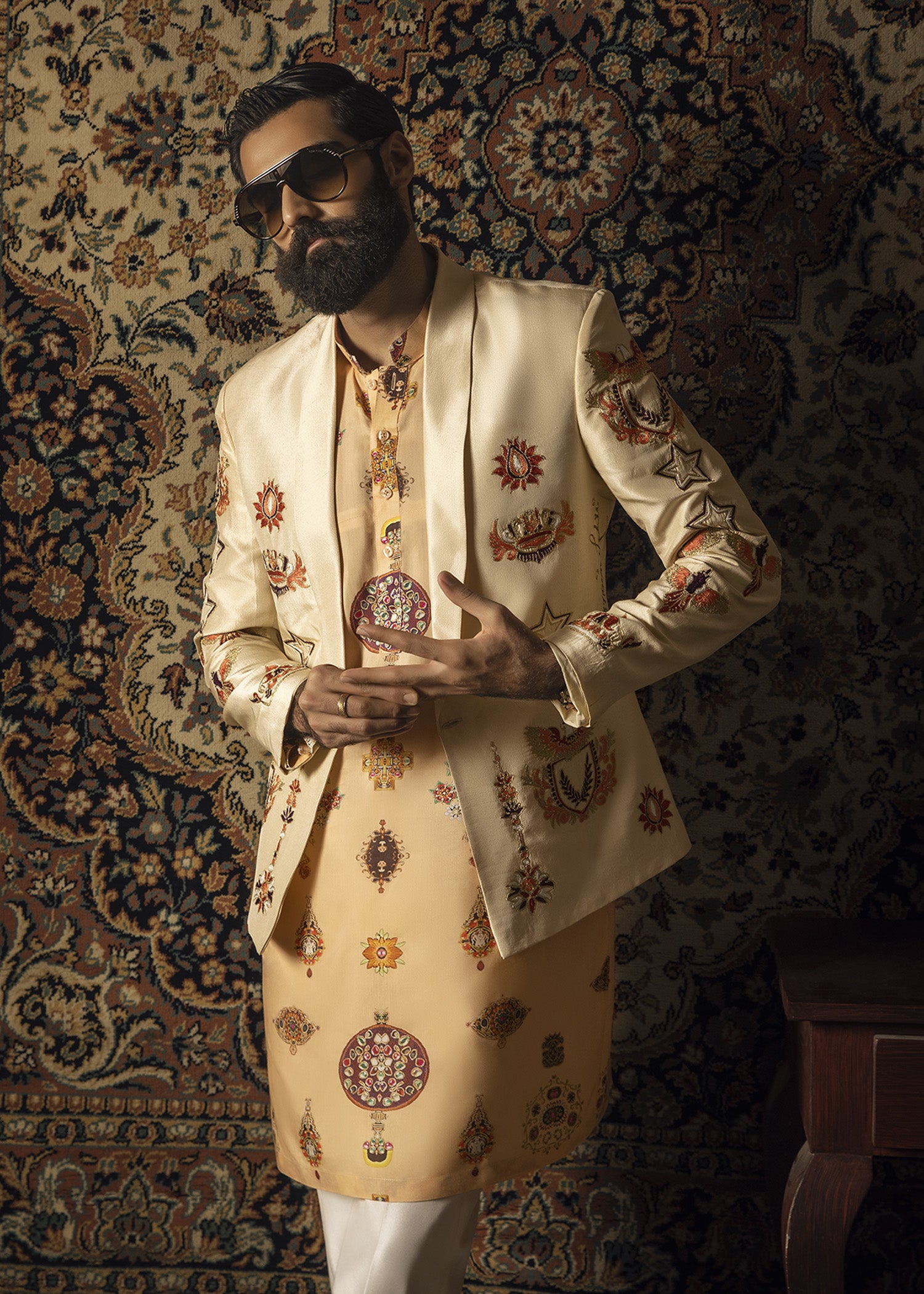 Latte Aari Embroidered Silk Waistcoat Kurta (3-Piece) - Image 4