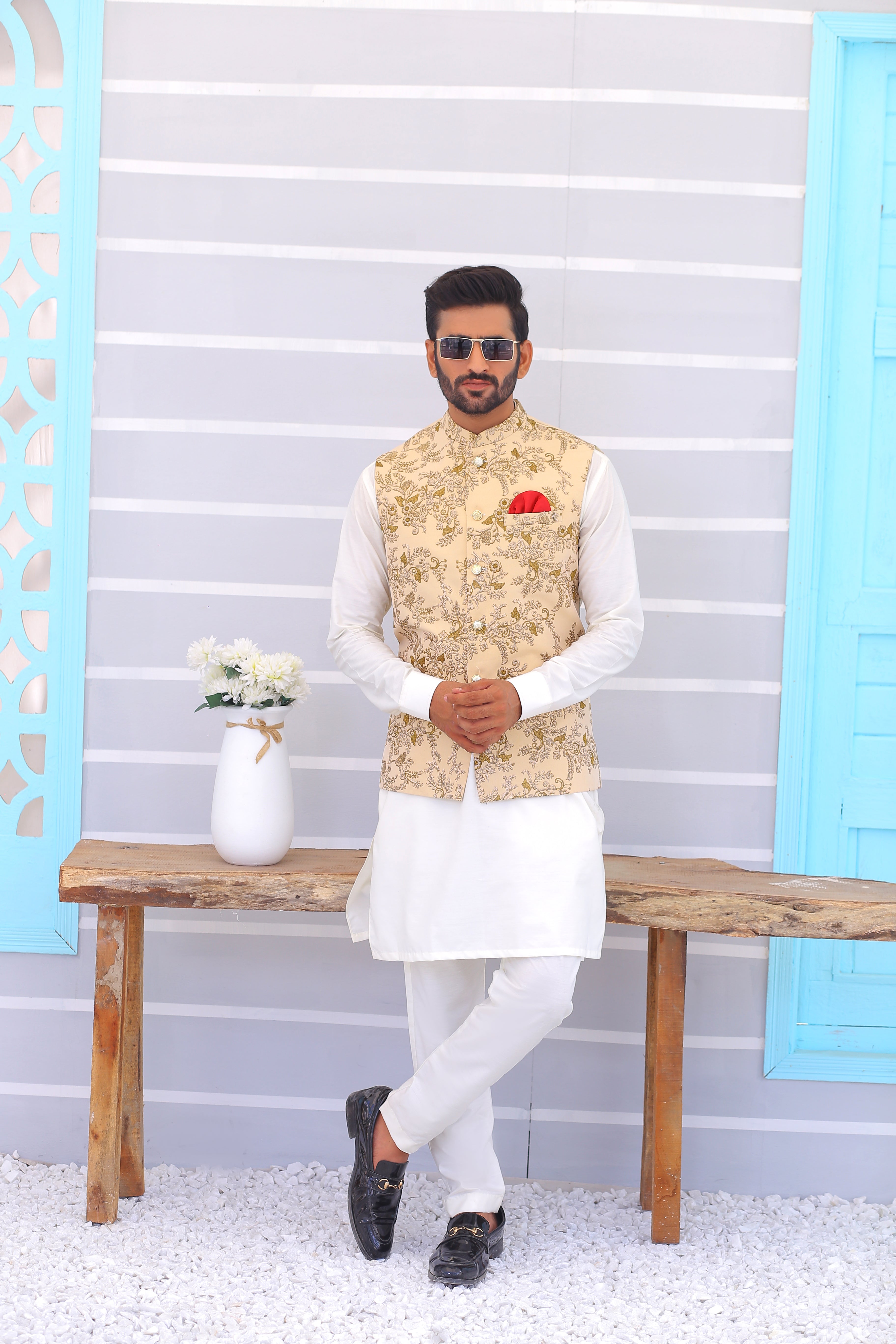 Beige Gold Thread Embroidered Silk-Blend Waistcoat (3-Piece) - Image 3