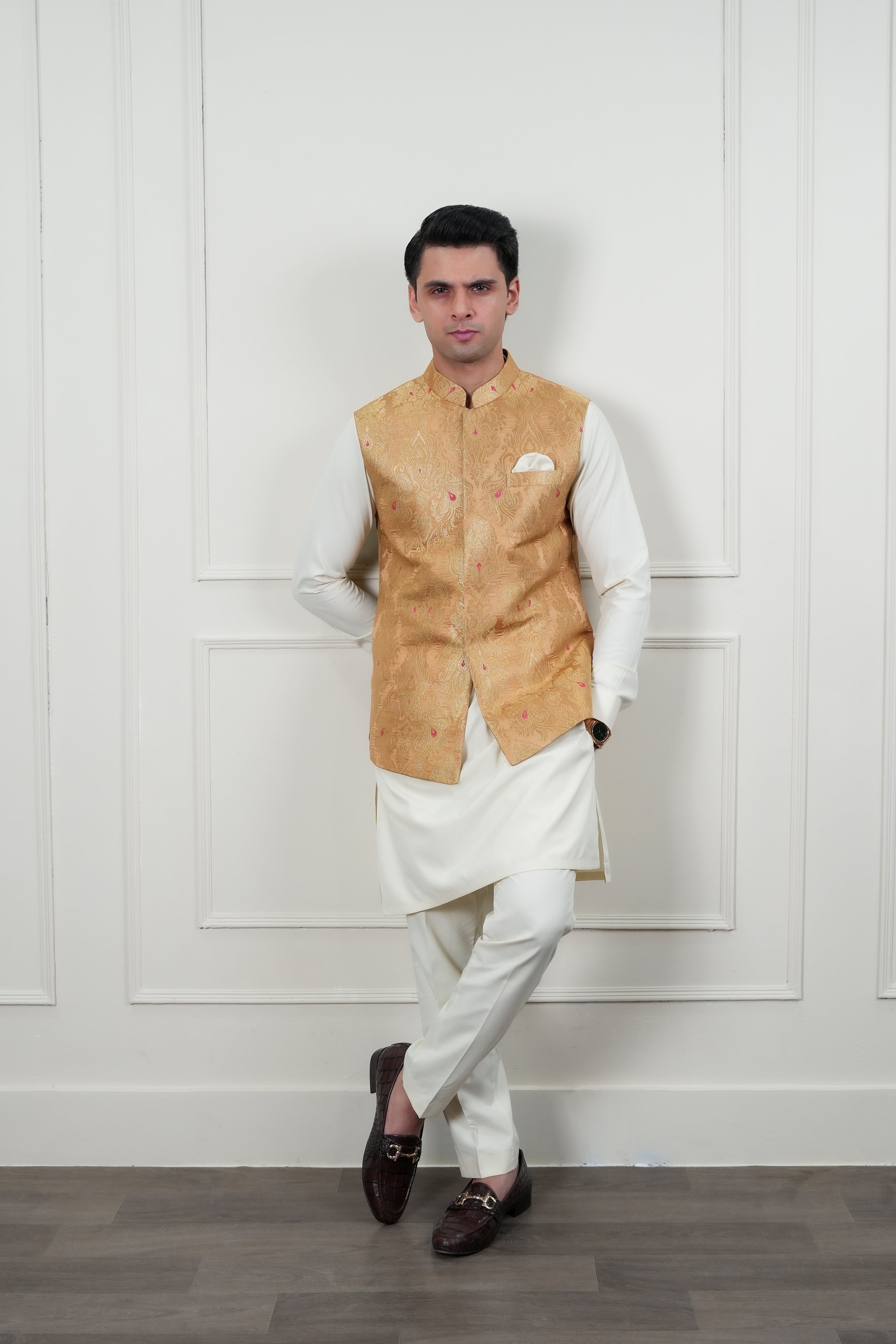 Beige Zari Jamawar Waistcoat Kurta Pajama (3-Piece) - Image 2