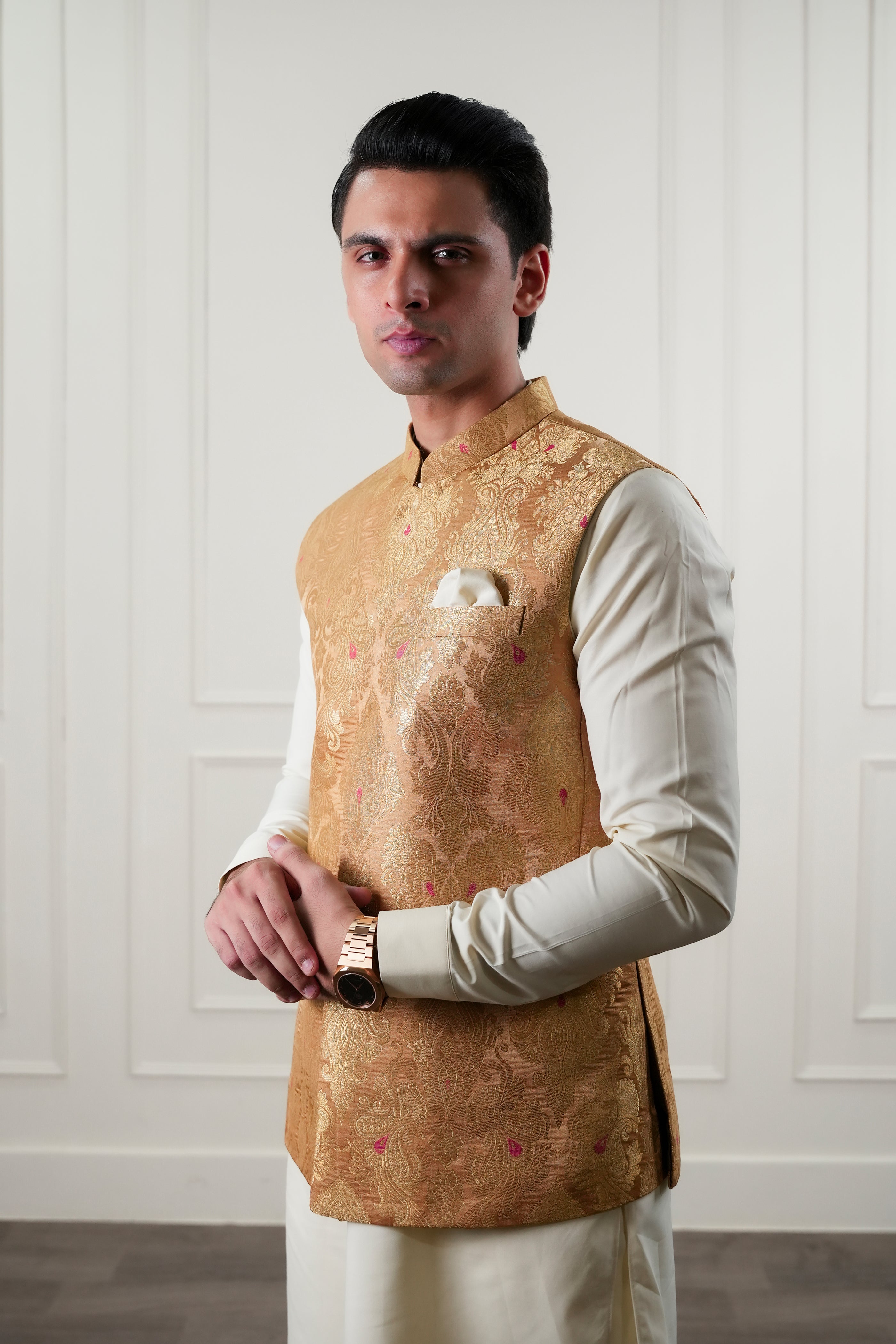 Beige Zari Jamawar Waistcoat Kurta Pajama (3-Piece) - Image 4