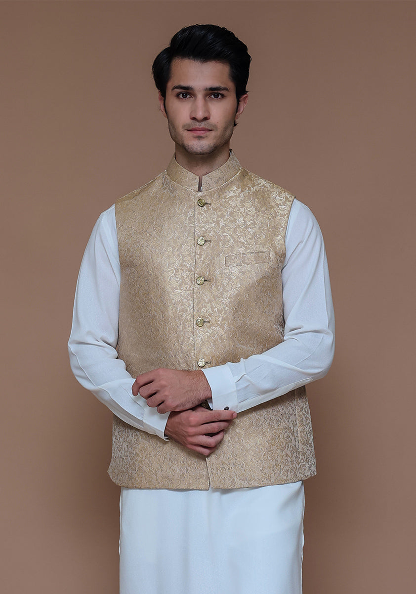 Almond Buff Zari Karandi Waistcoat (3-Piece) - Image 2