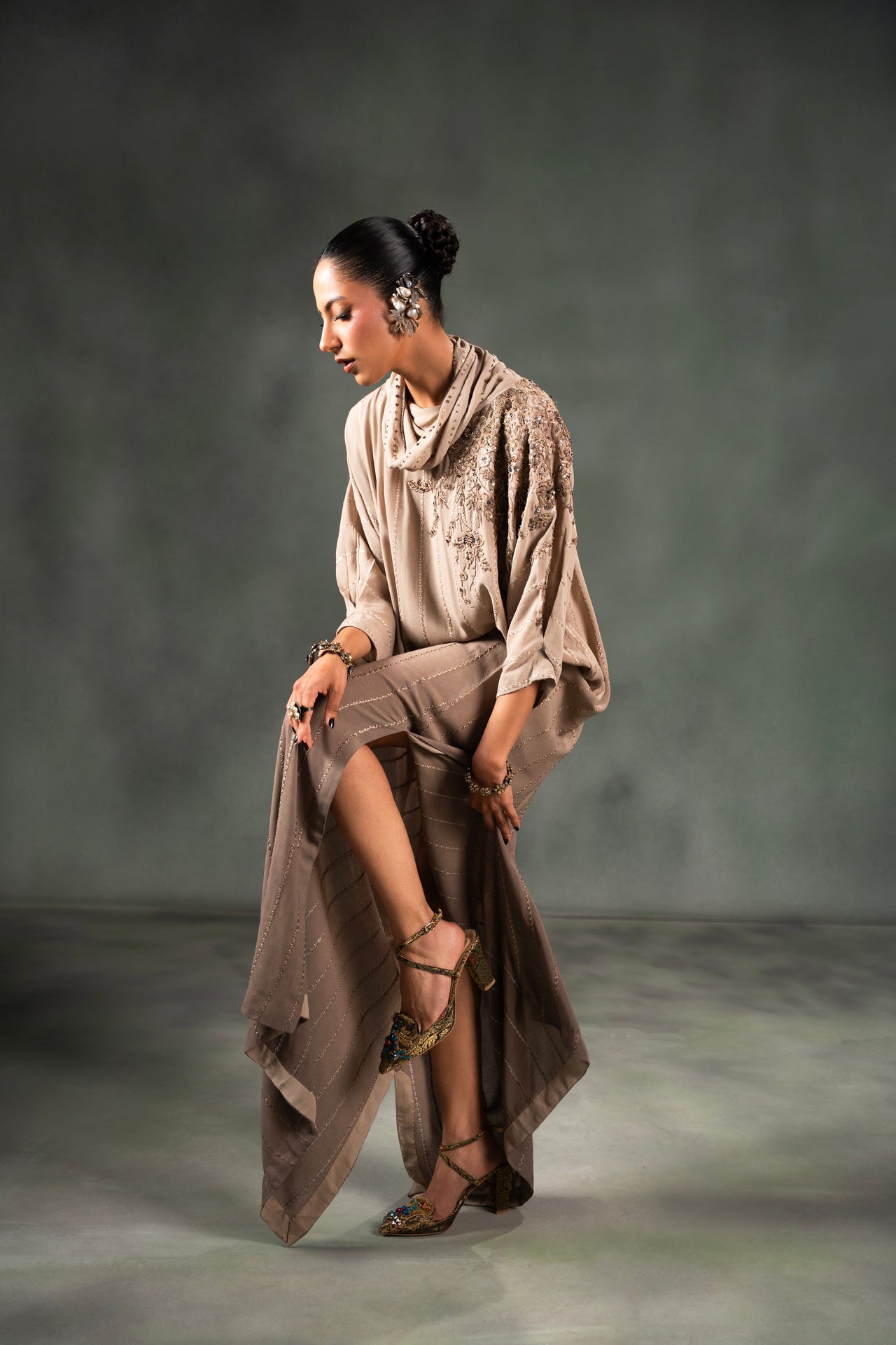 Taupe Embroidered Crepe Kaftan (1-Pc) - Image 5