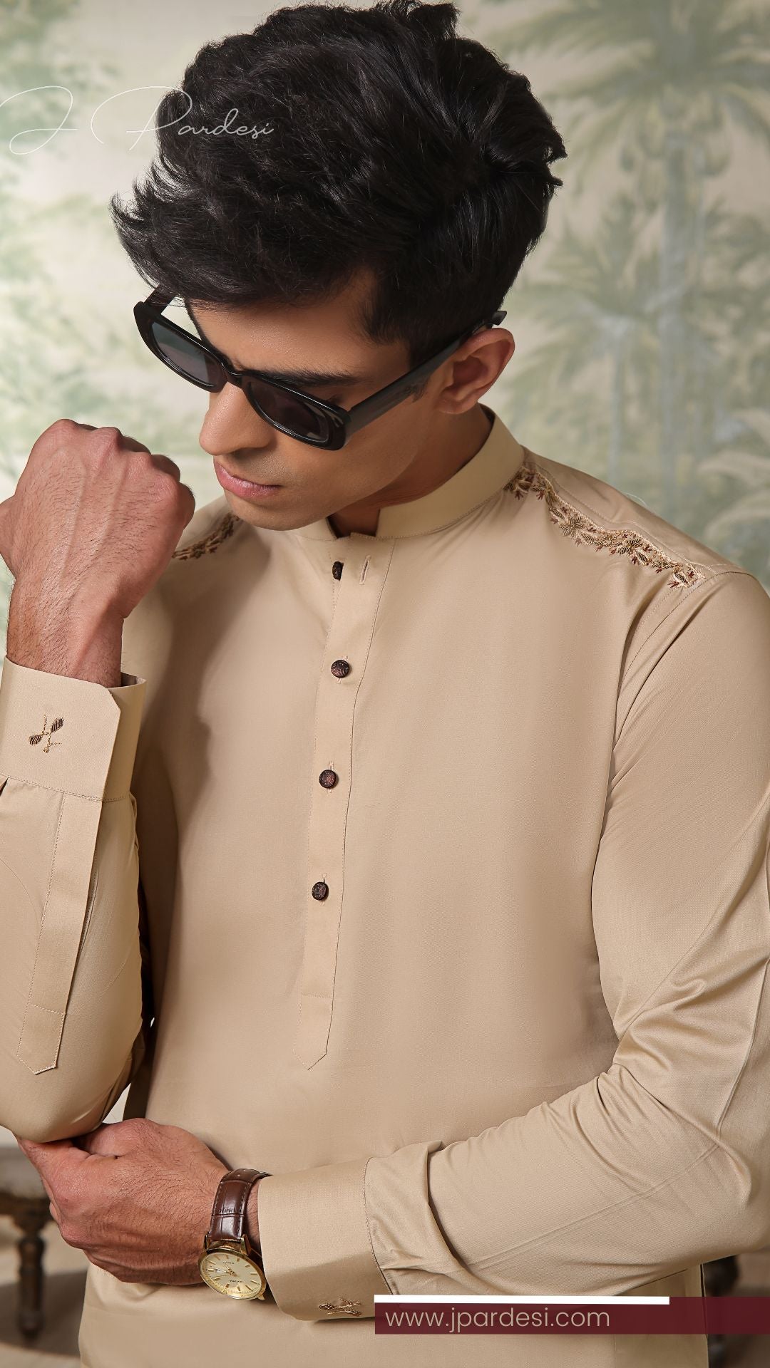 Skin-Tone Hand-Embroidered Cotton-Silk Kurta Pajama (2-Piece) - Image 5