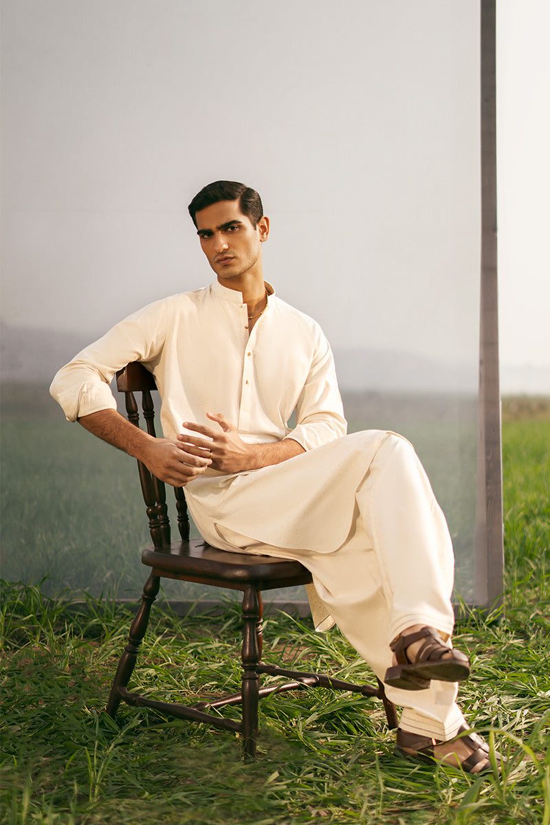 Boski Handwoven Khaddar Shalwar Kameez (2-Piece) - Image 7