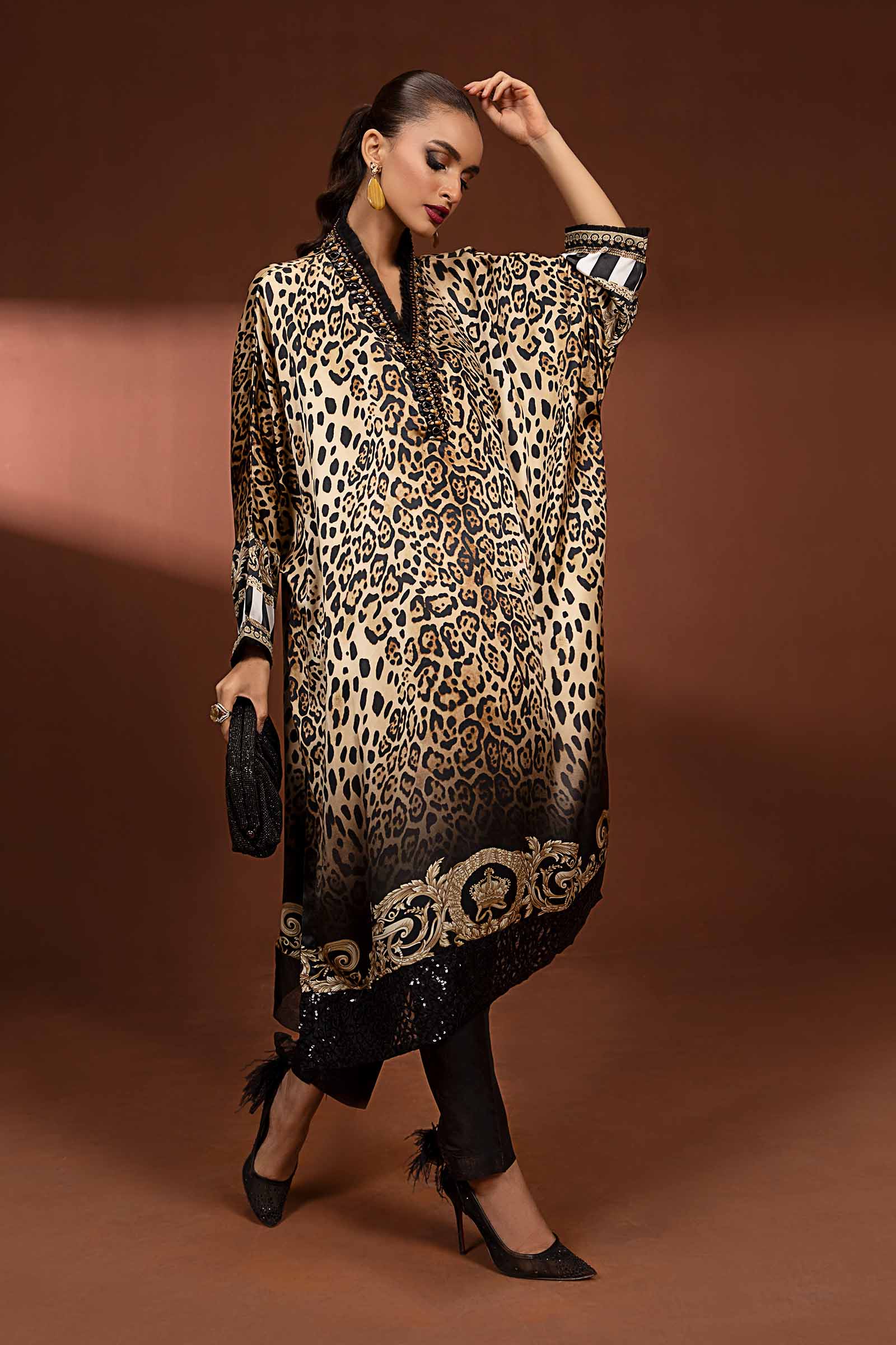 Pakistani Beige Multi-Tone Embellished Silk Salwar Kameez (2-Piece) - Image 3