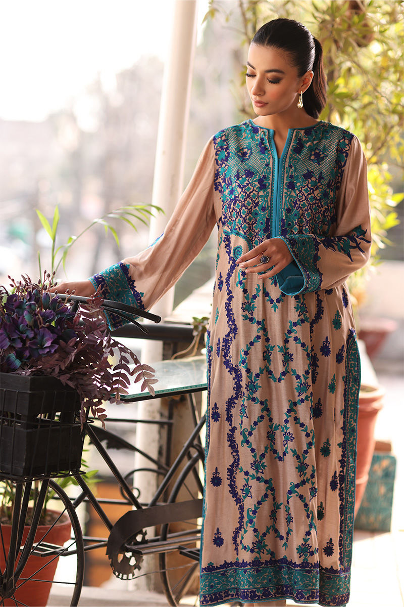 Pakistani Sesame Embroidered Cotton Net Salwar Kameez (3-Piece) - Image 3