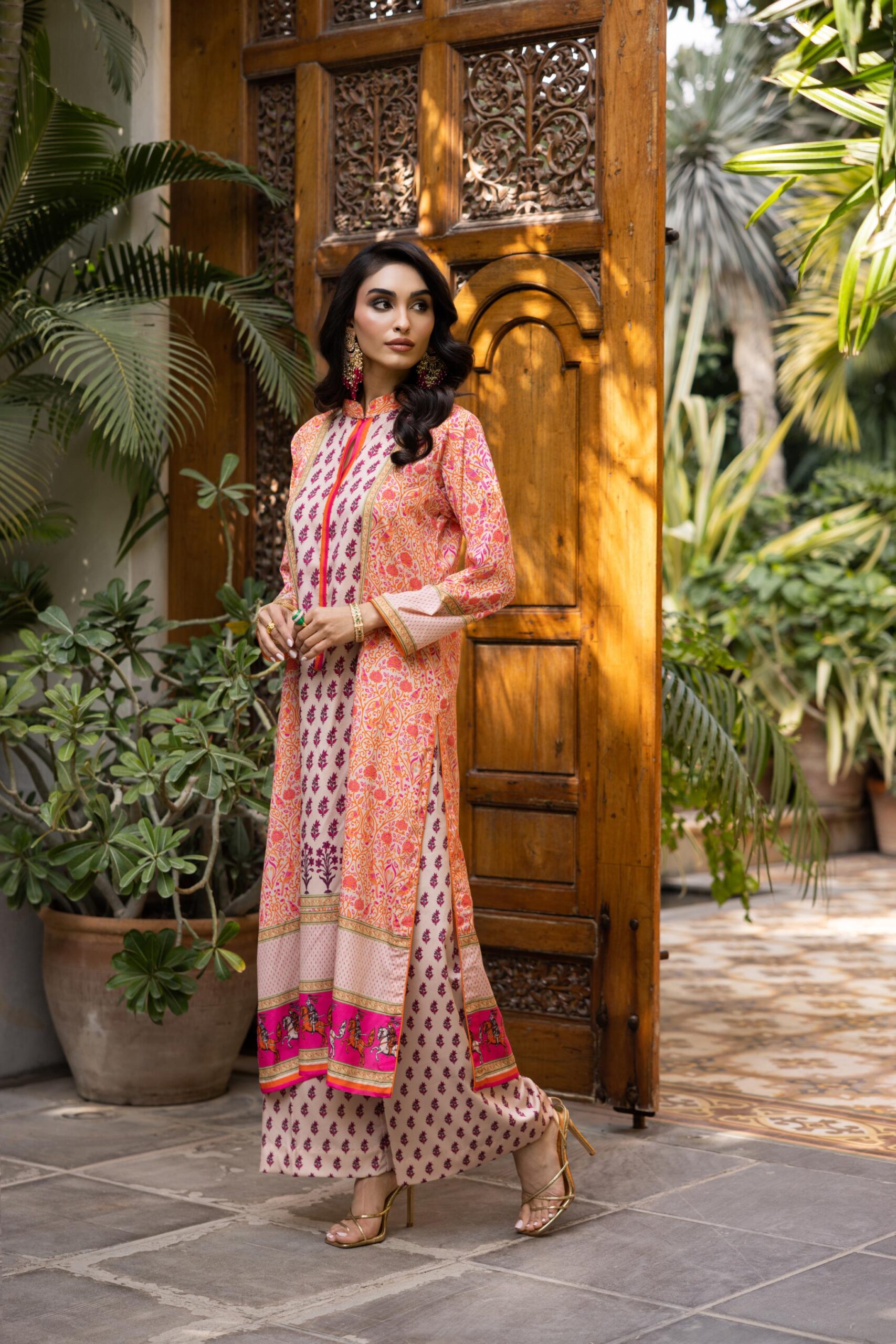 Pakistani Beige Digital Printed Crepe Georgette Kurta Set (2-Piece) - Image 3