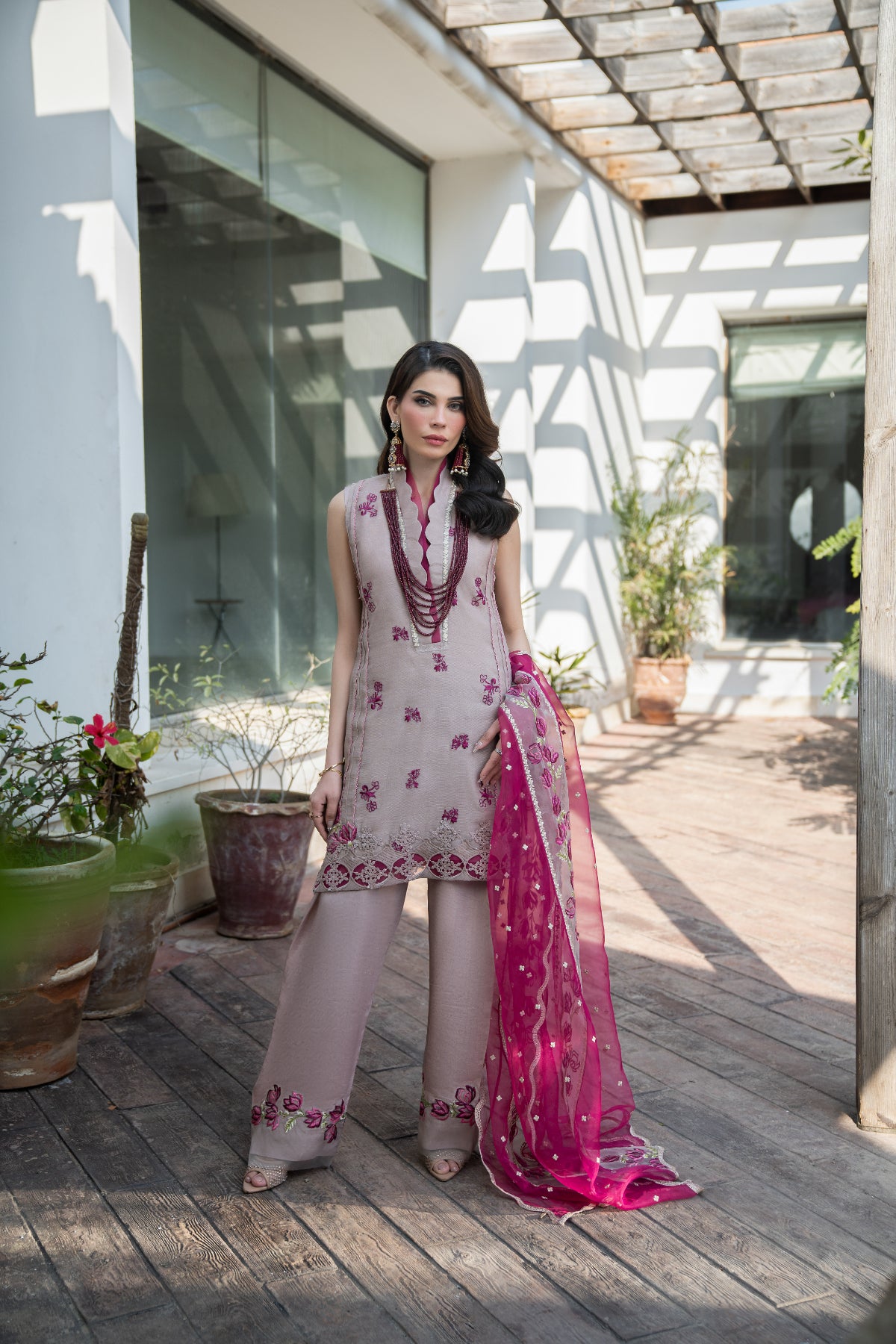 Pakistani Beige Magenta Embroidered Khadi Net Salwar Kameez (3-Piece) - Image 7