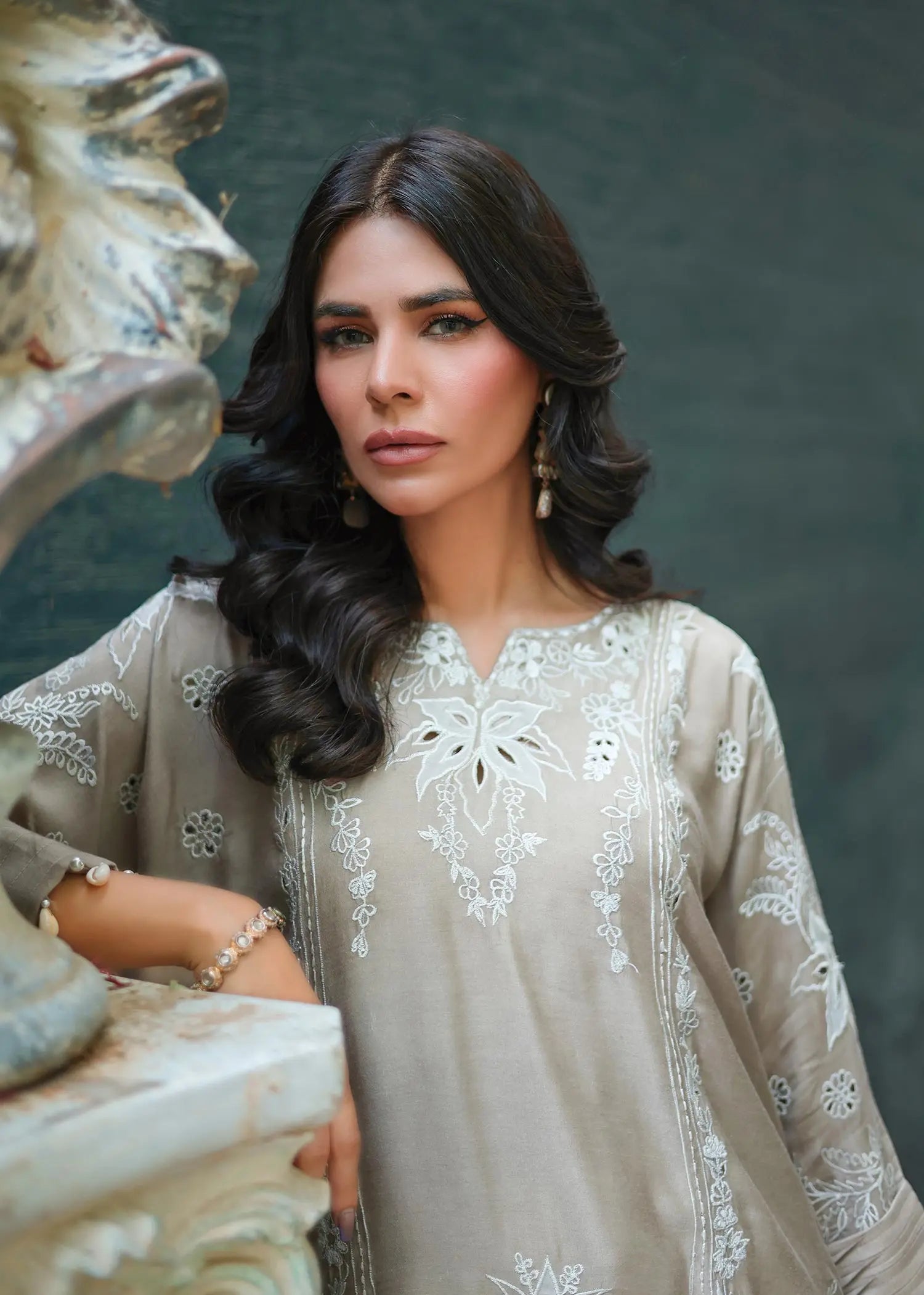 Beige Embroidered Khadi Silk Salwar Kameez (2-Piece) - Image 4