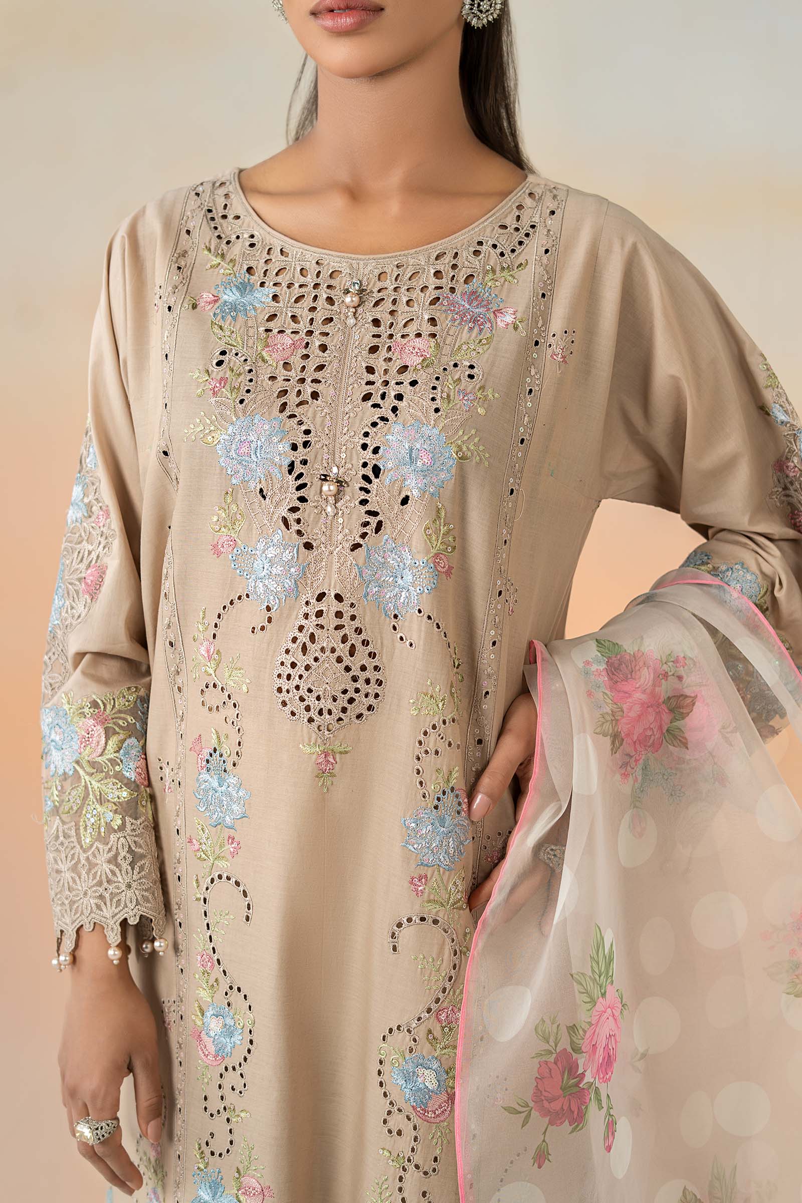 Pakistani Beige Embroidered Lawn Salwar Kameez (3-Piece) - Image 3