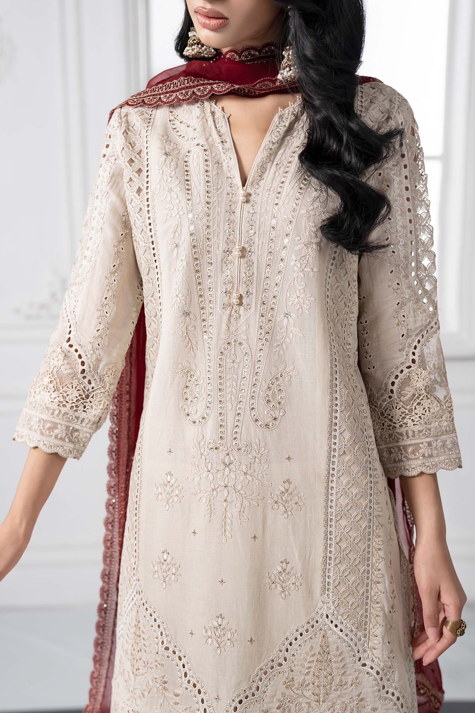 Pakistani Beige Embroidered Lawn Salwar Kameez (3-Piece) - Image 4