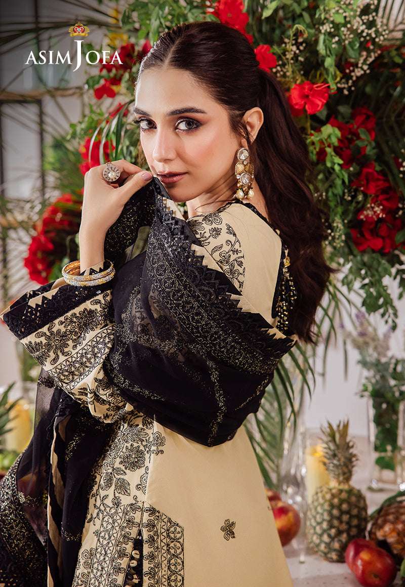 Beige Embroidered Lawn 3-Piece Suit - Image 4