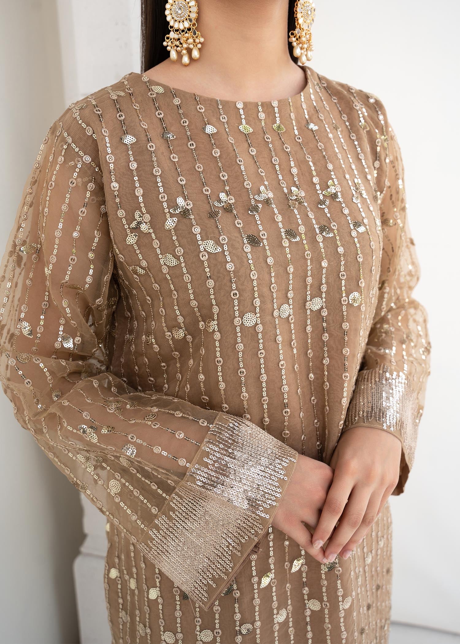 Pakistani Beige Sequin Embroidered Organza Salwar Kameez (2-Piece) - Image 5