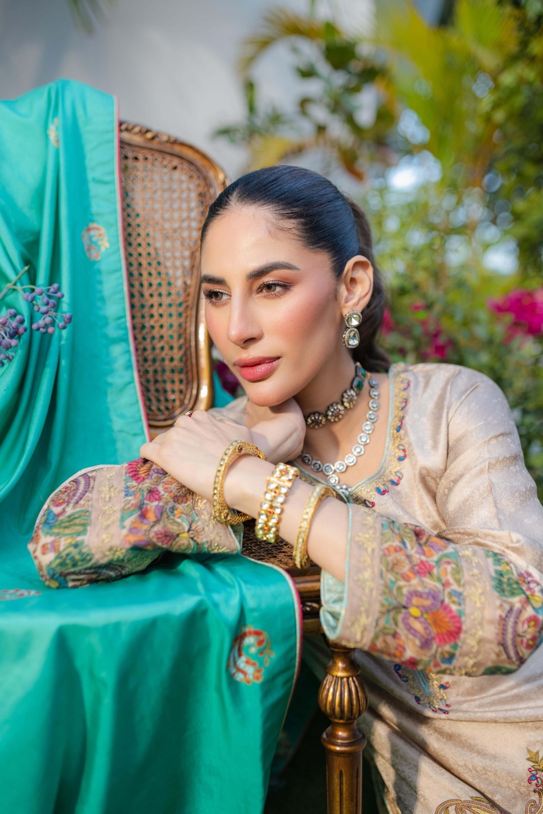 Pakistani Beige Embroidered Pure Silk Kurta Set (3-Piece) - Image 9