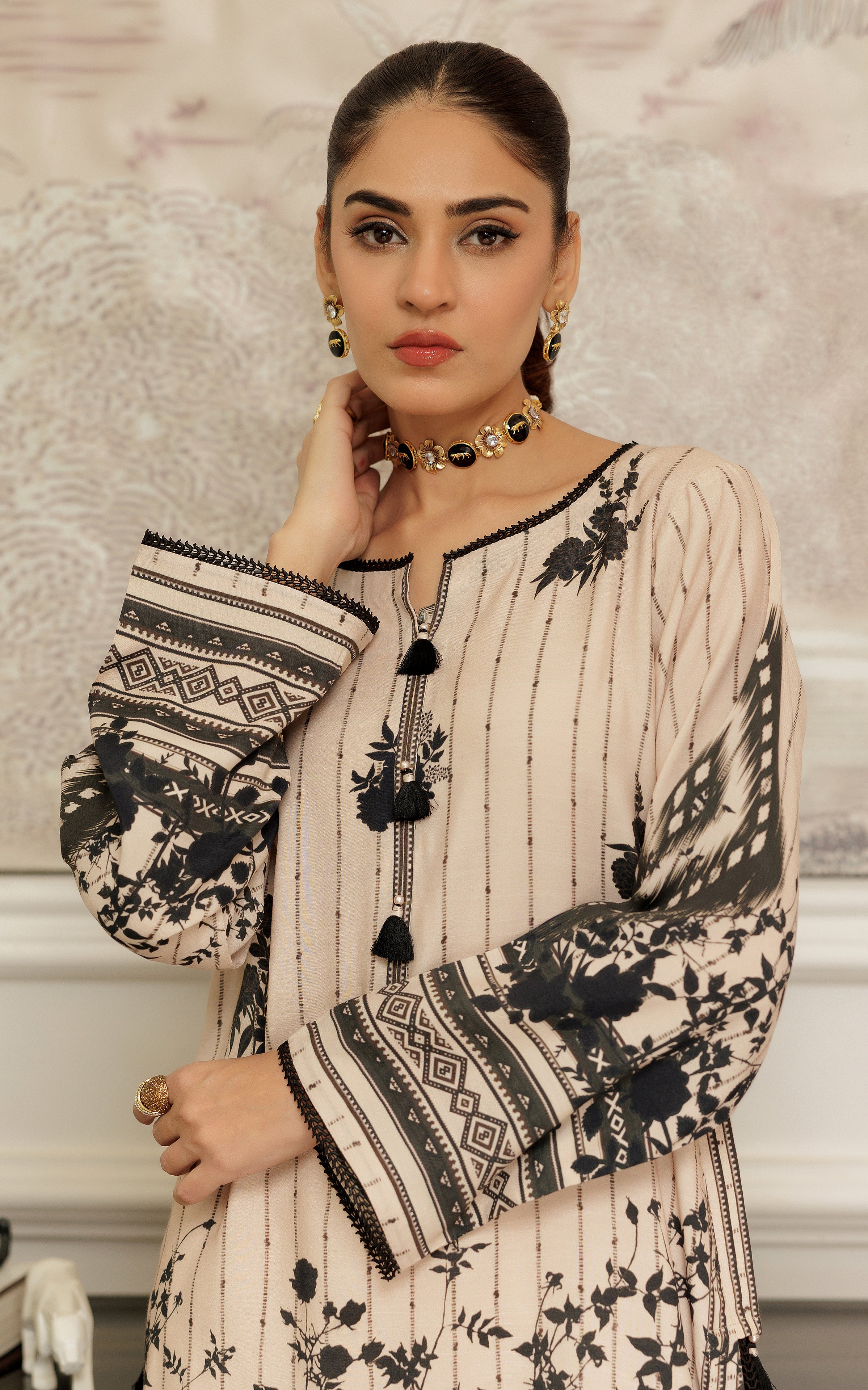 Beige and Black Embroidered Viscose Silk Salwar Kameez (2-Piece) - Image 2