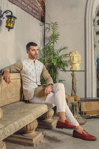 Beige Green Chikankari Cotton Kurta with Silk Waistcoat (3-Piece) - Image 5