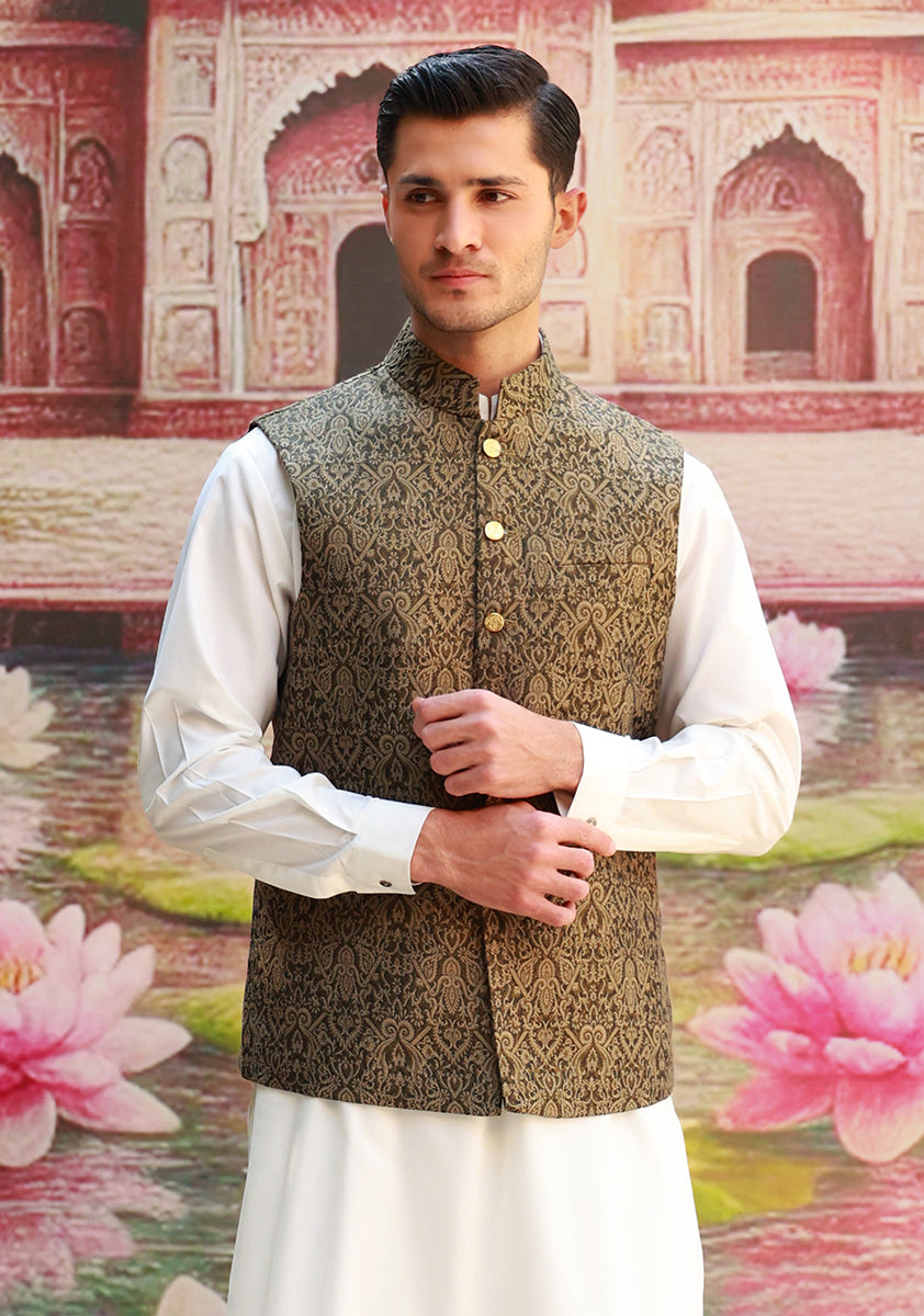 Sponge Woven Jacquard Karandi Jamawar Waistcoat (3-Piece) - Image 2