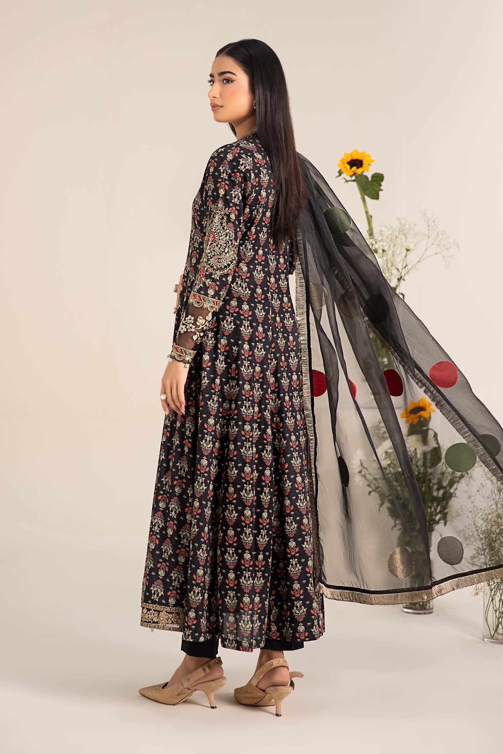 Black Embroidered Lawn Anarkali Dress (3-Piece) - Image 6