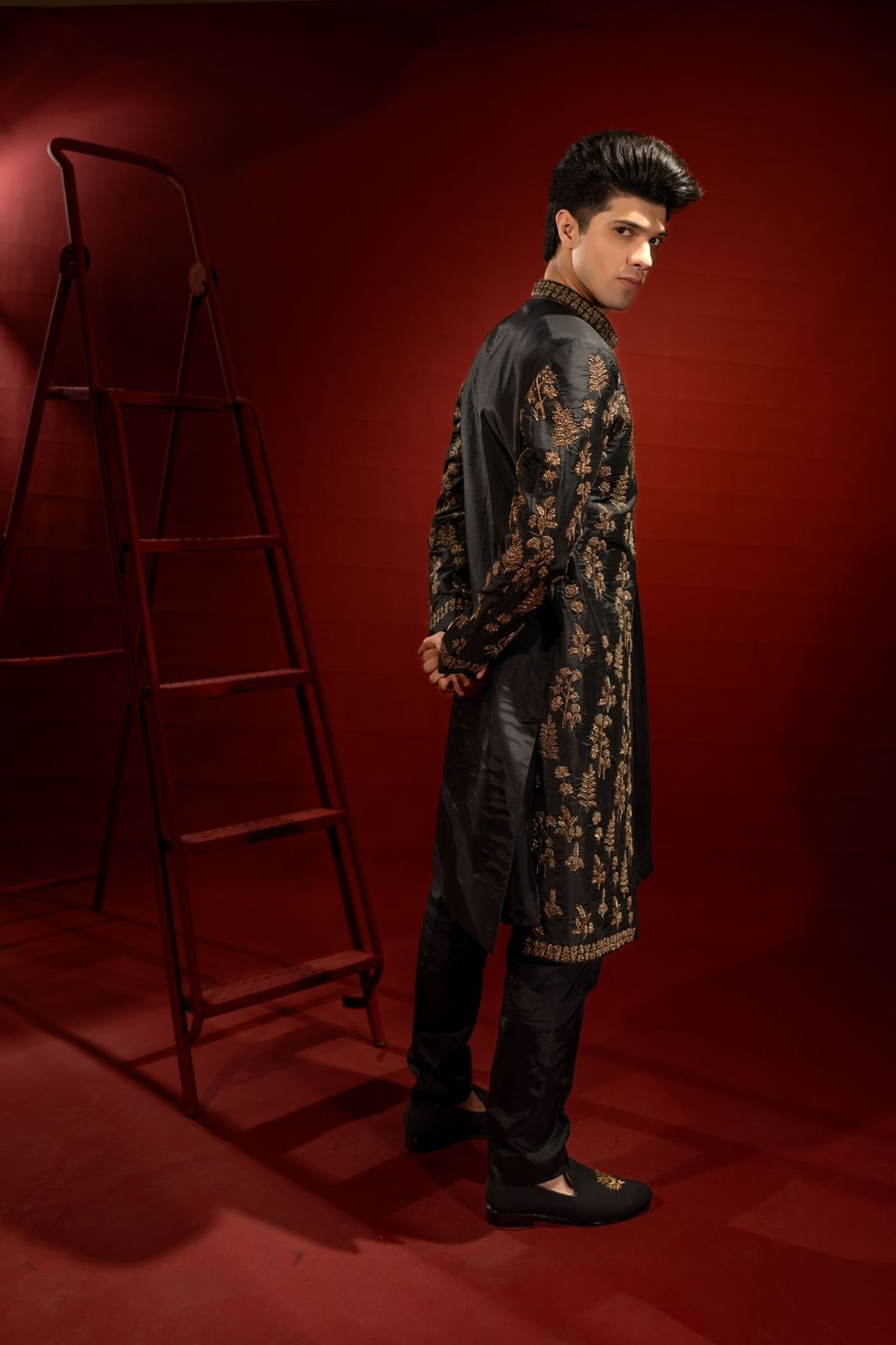 Black Copper Embroidered Silk Jamawar Sherwani (2-Piece) - Image 6
