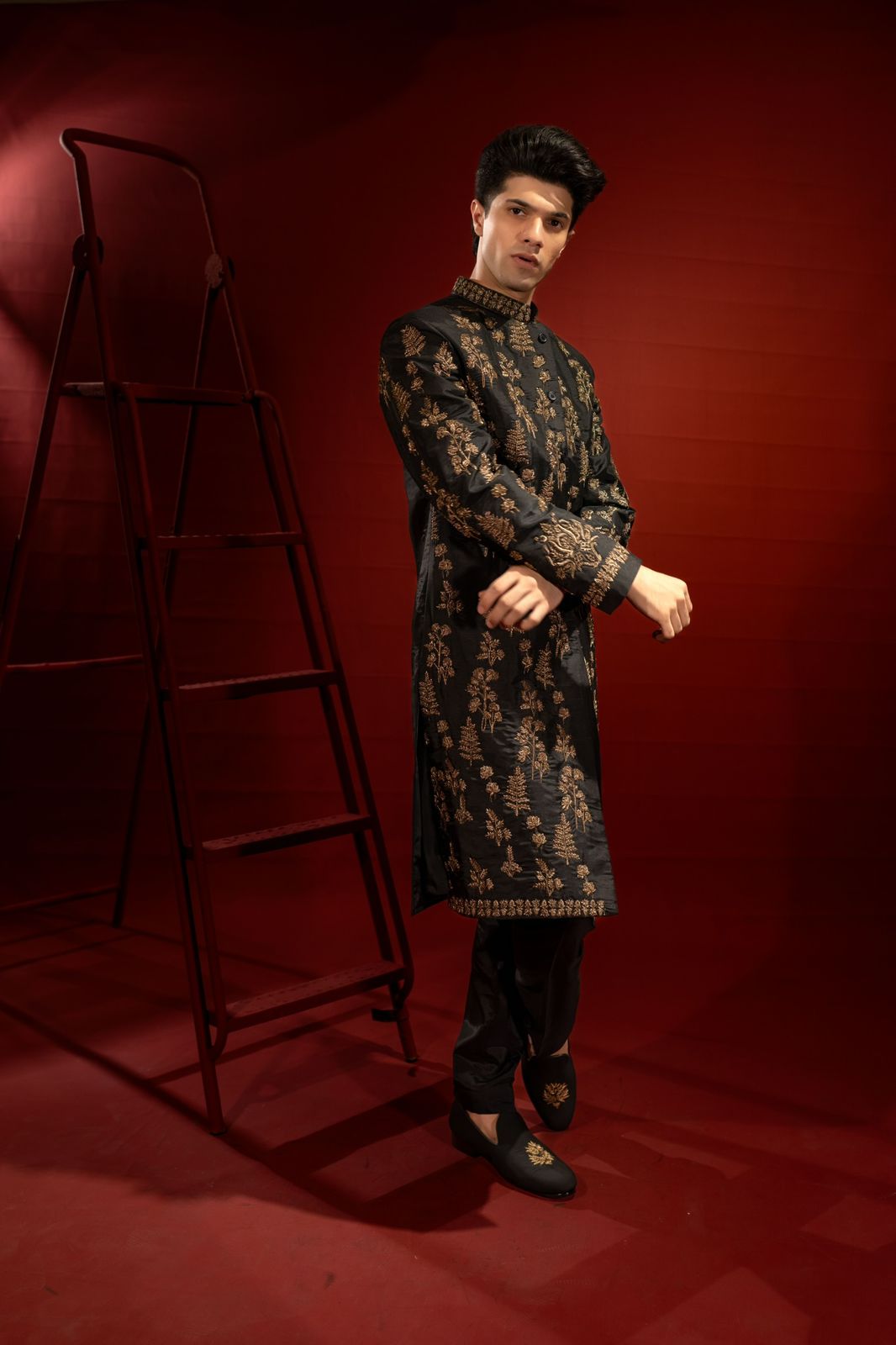 Black Copper Embroidered Silk Jamawar Sherwani (2-Piece) - Image 3