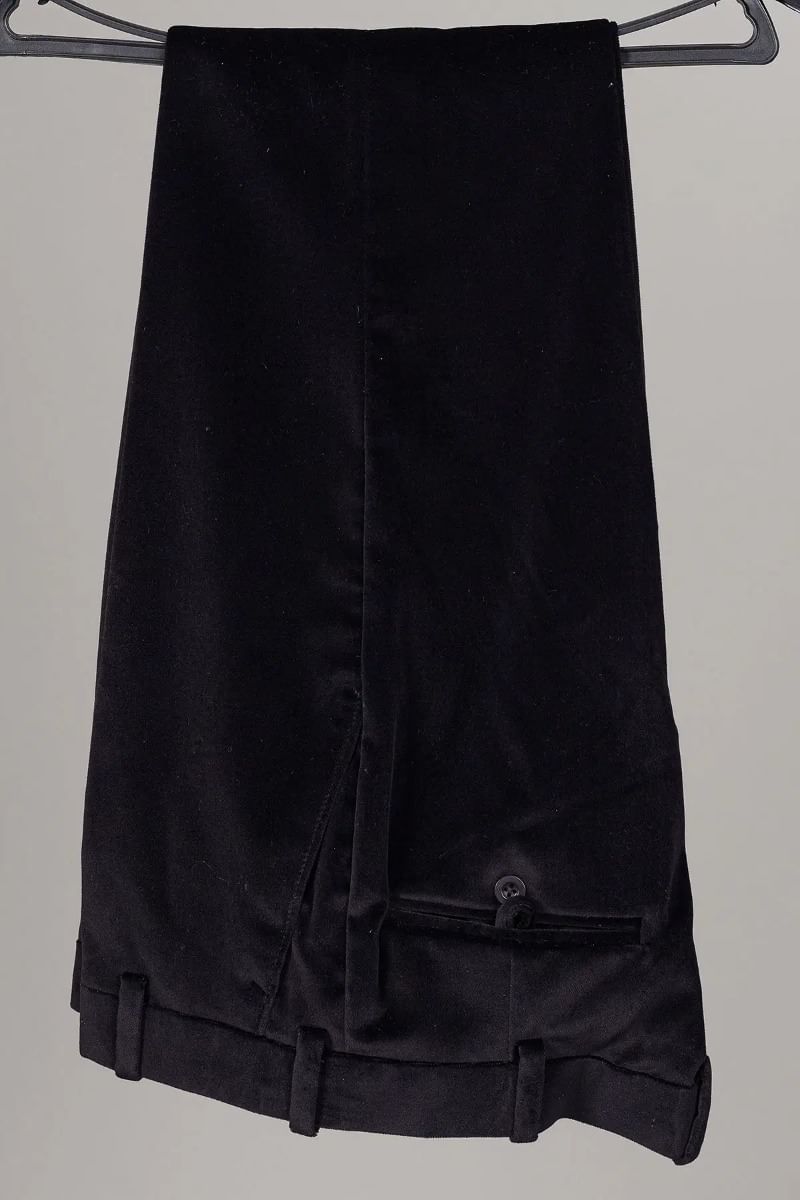 Black Velvet Embroidered Achkan Sherwani (2-Piece) - Image 5