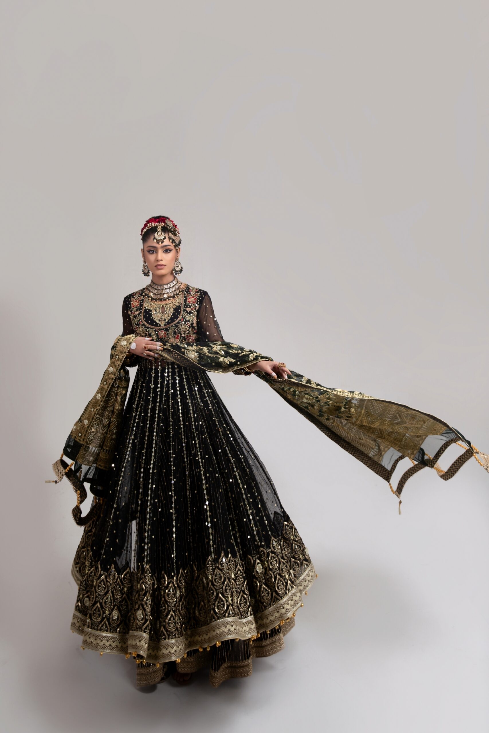 Pakistani Black Gold Embroidered Net Anarkali Bridal Gown (2-Piece) - Image 3
