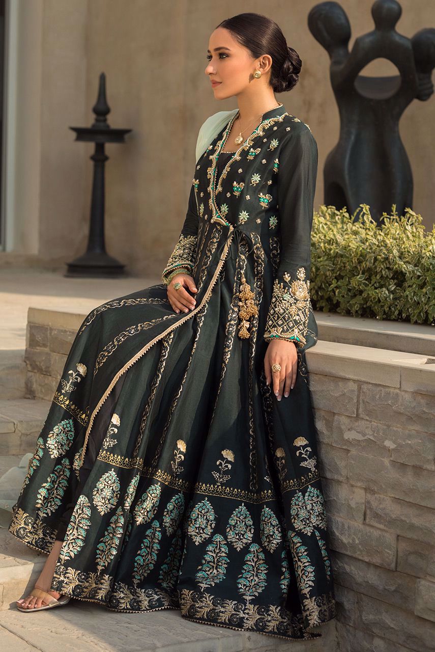 Black Zardozi Resham Khaddi Net Angharkha (3-Piece) - Image 4