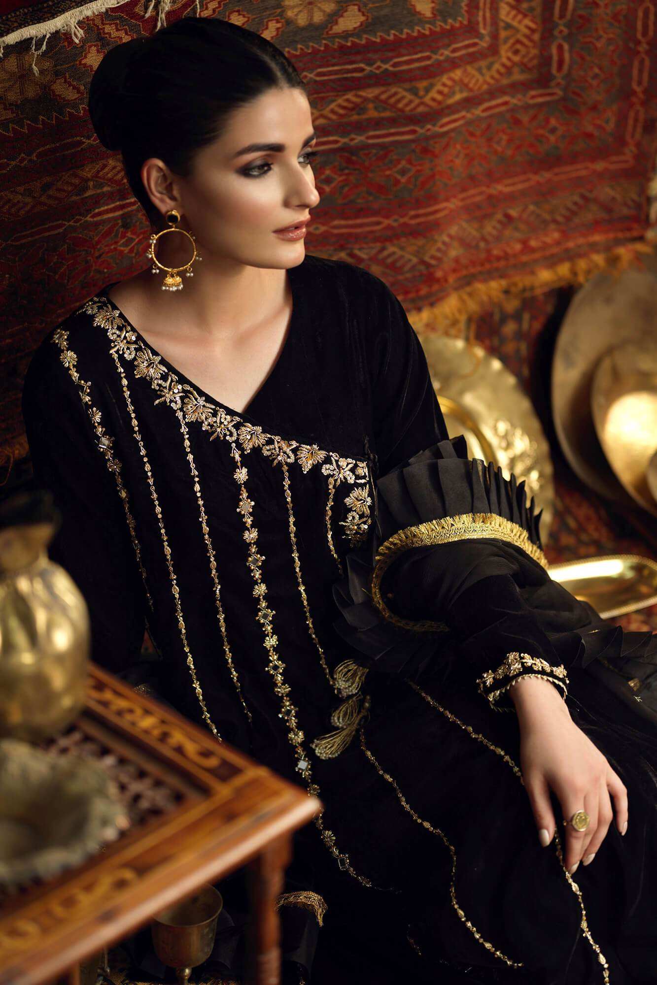 Pakistani Black Embroidered Velvet Kalidar Angarkha (3-Piece) - Image 1